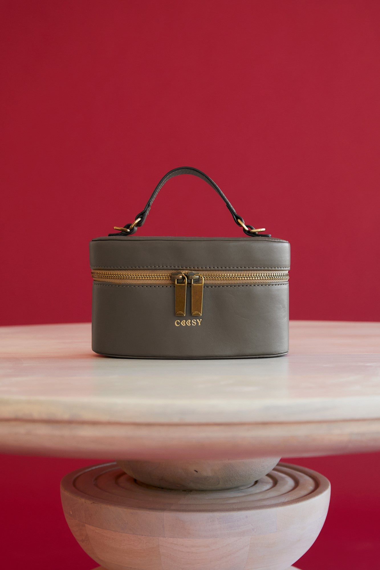 BROWN CHEST BAG
