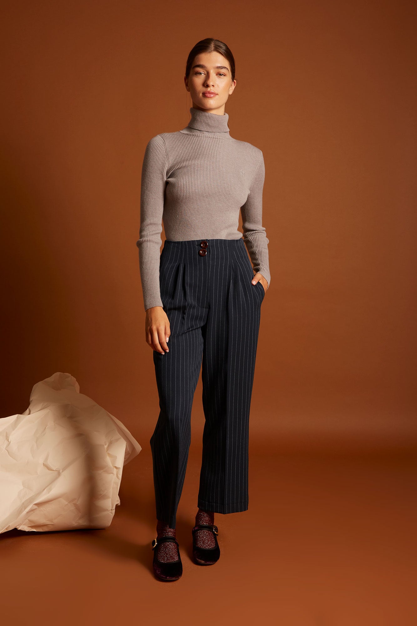 PULL PIPO GRIS