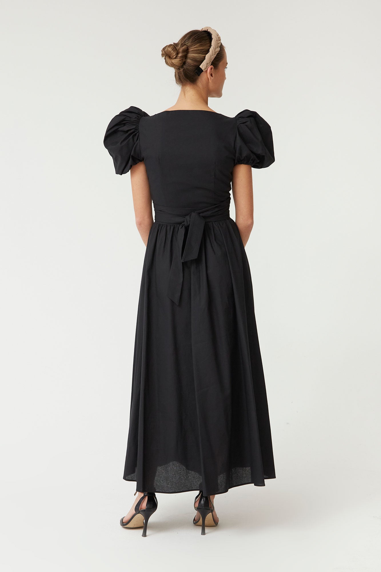 VESTIDO TRAMIRO OU NEGRO