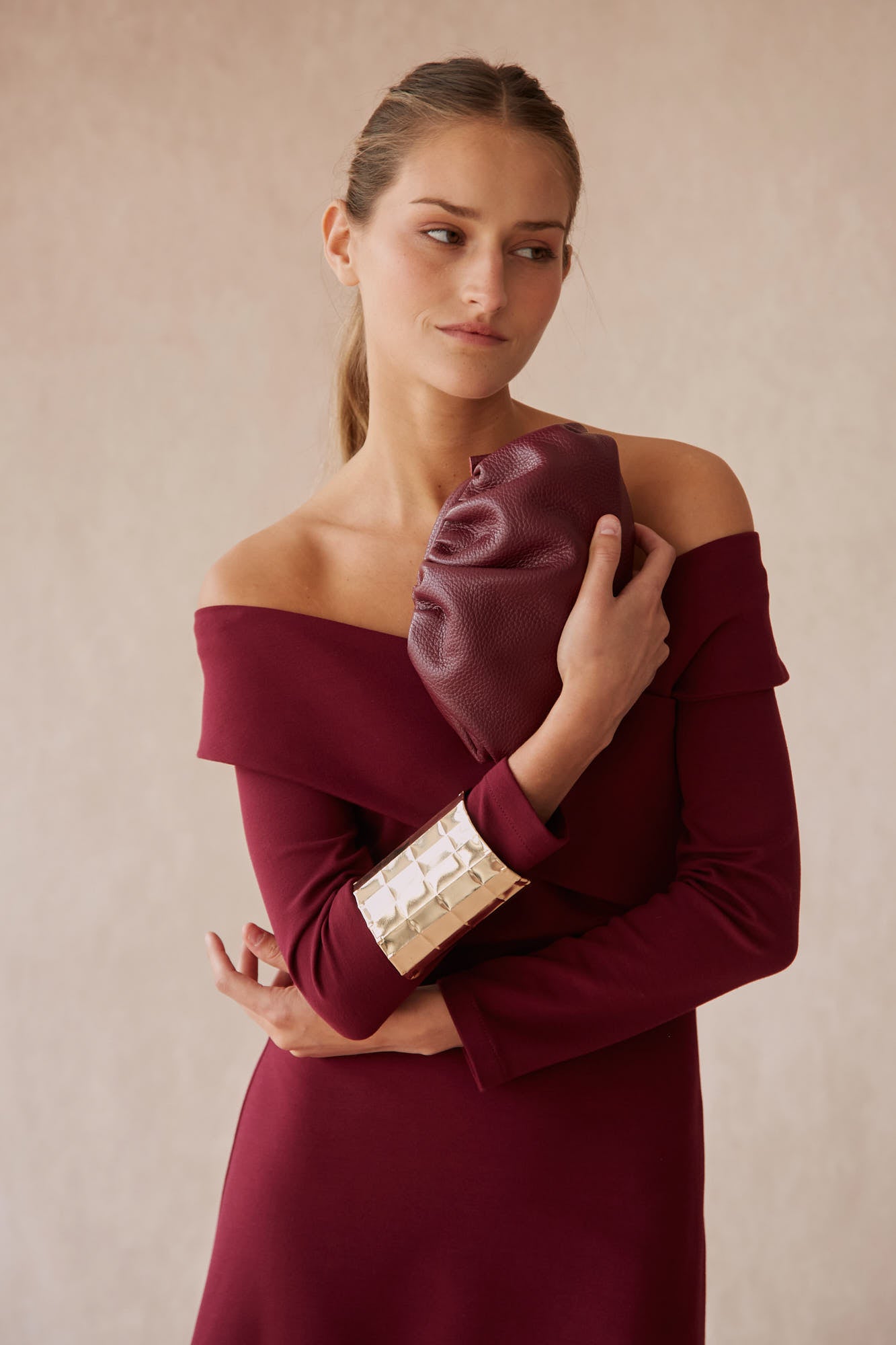 VESTIDO LORIA BURDEOS