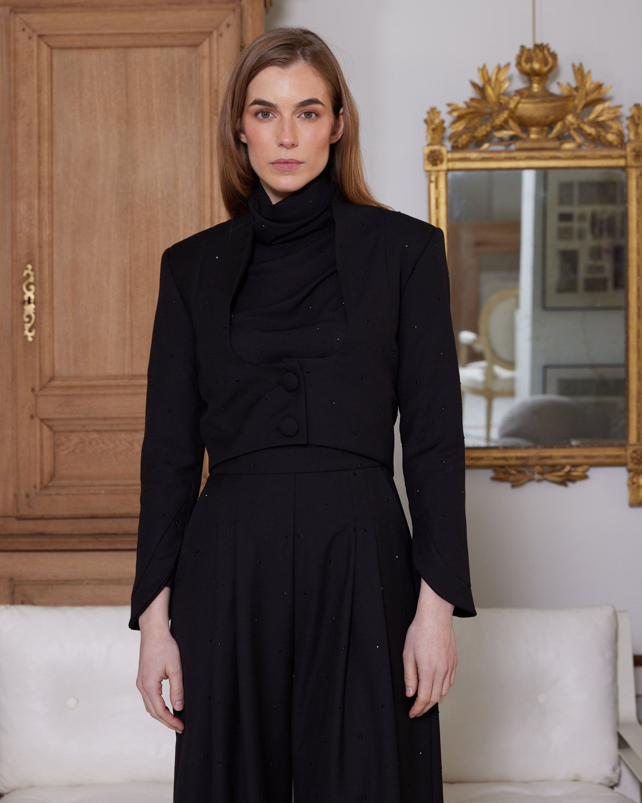 ST.008 BLACK JACKET