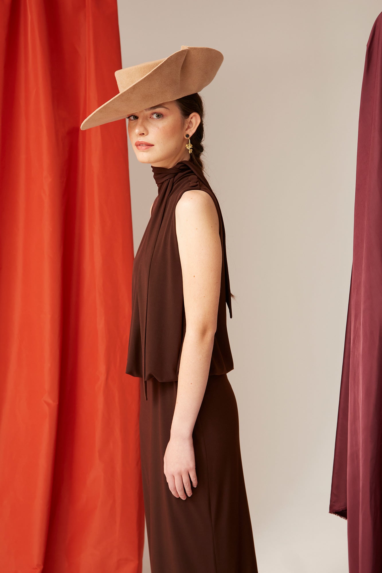 VESTIDO ANICETAMARRON