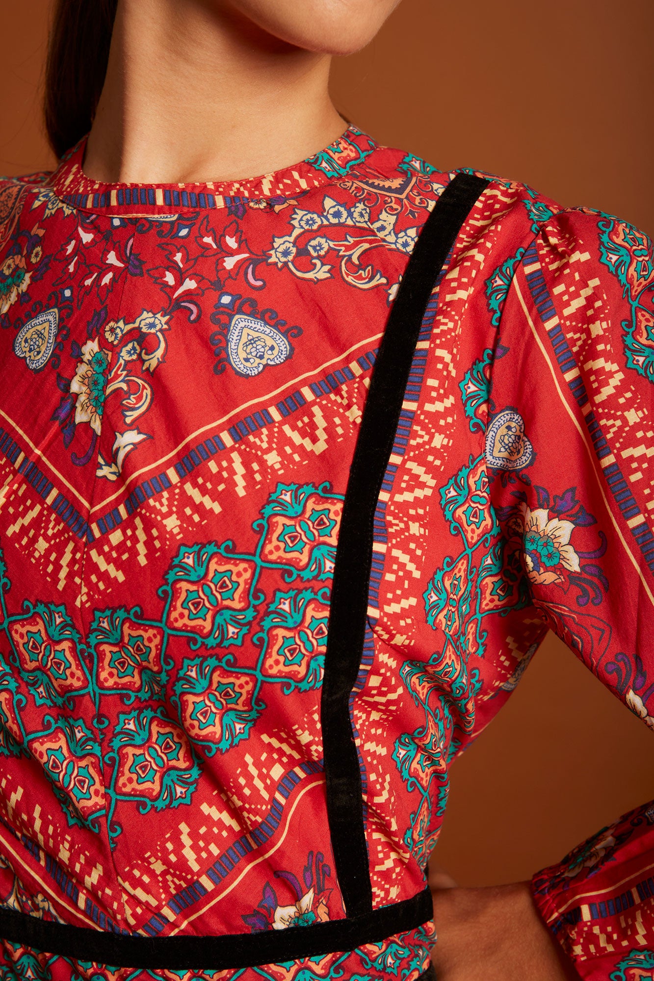 VESTIDO CADENZAROSA