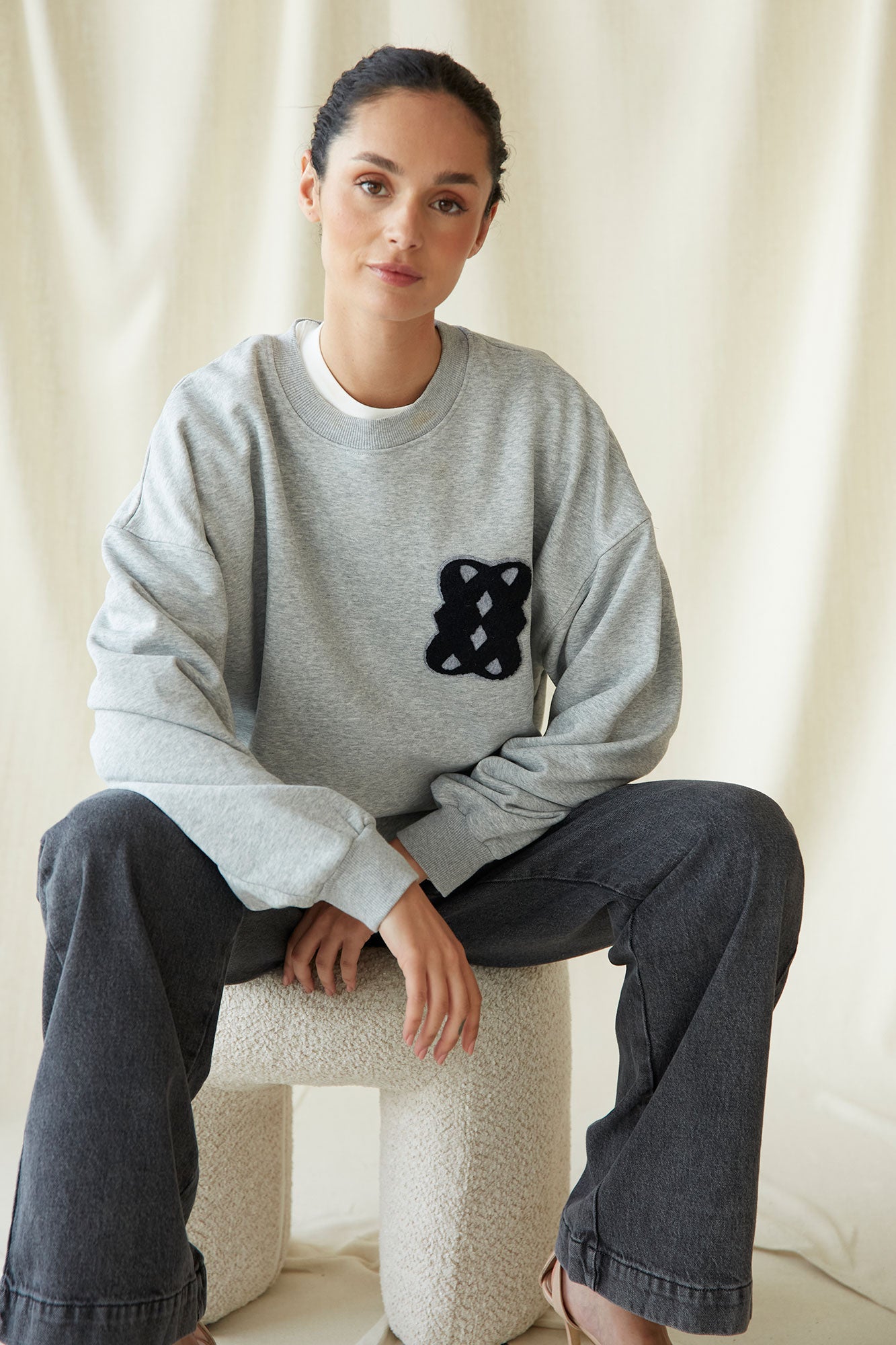 CASIOPEA GREY SWEATSHIRT