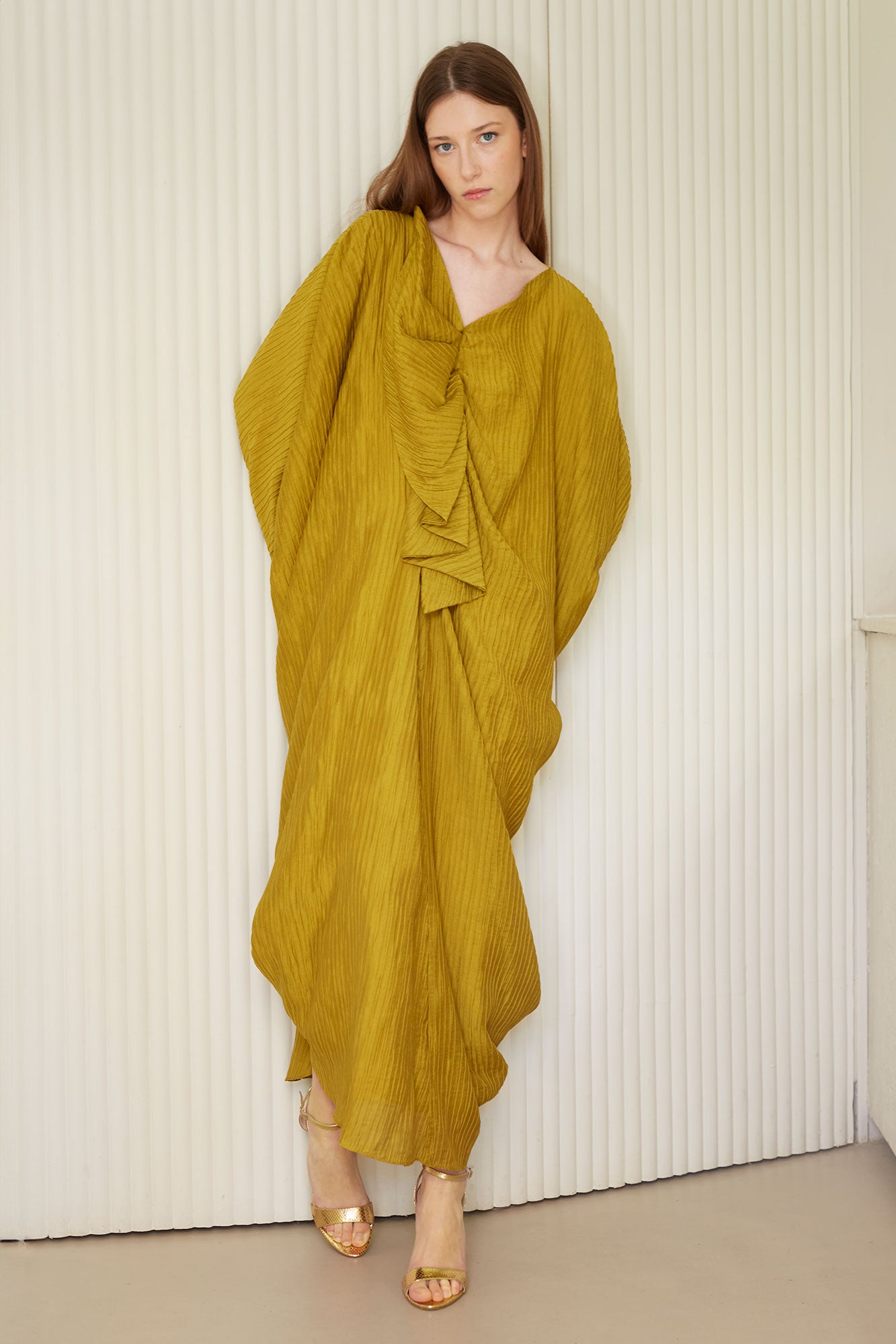 ST.024 ROBE OLIVE