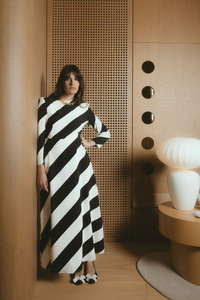 IZOTZ WHITE/BLACK DRESS