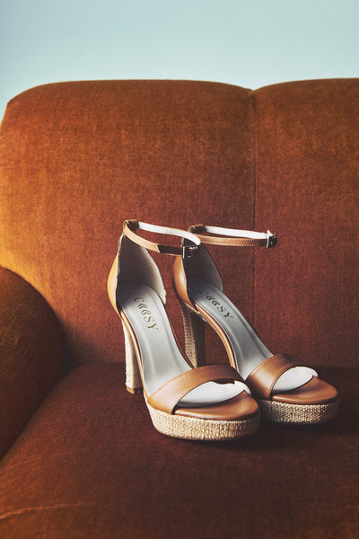 TANNED HEEL SANDALS