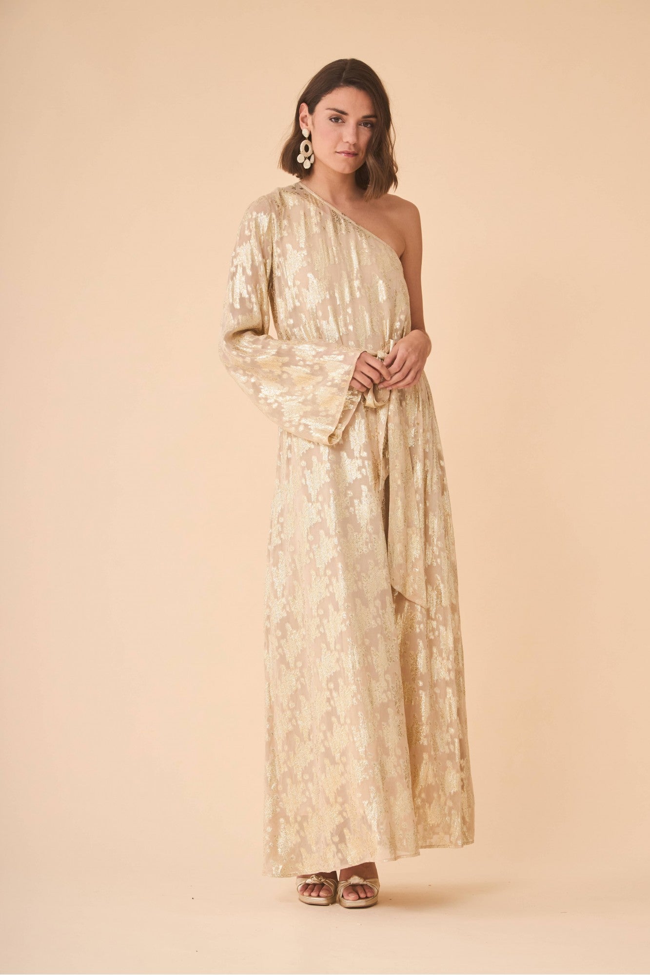 VESTIDO MALINA DORADO