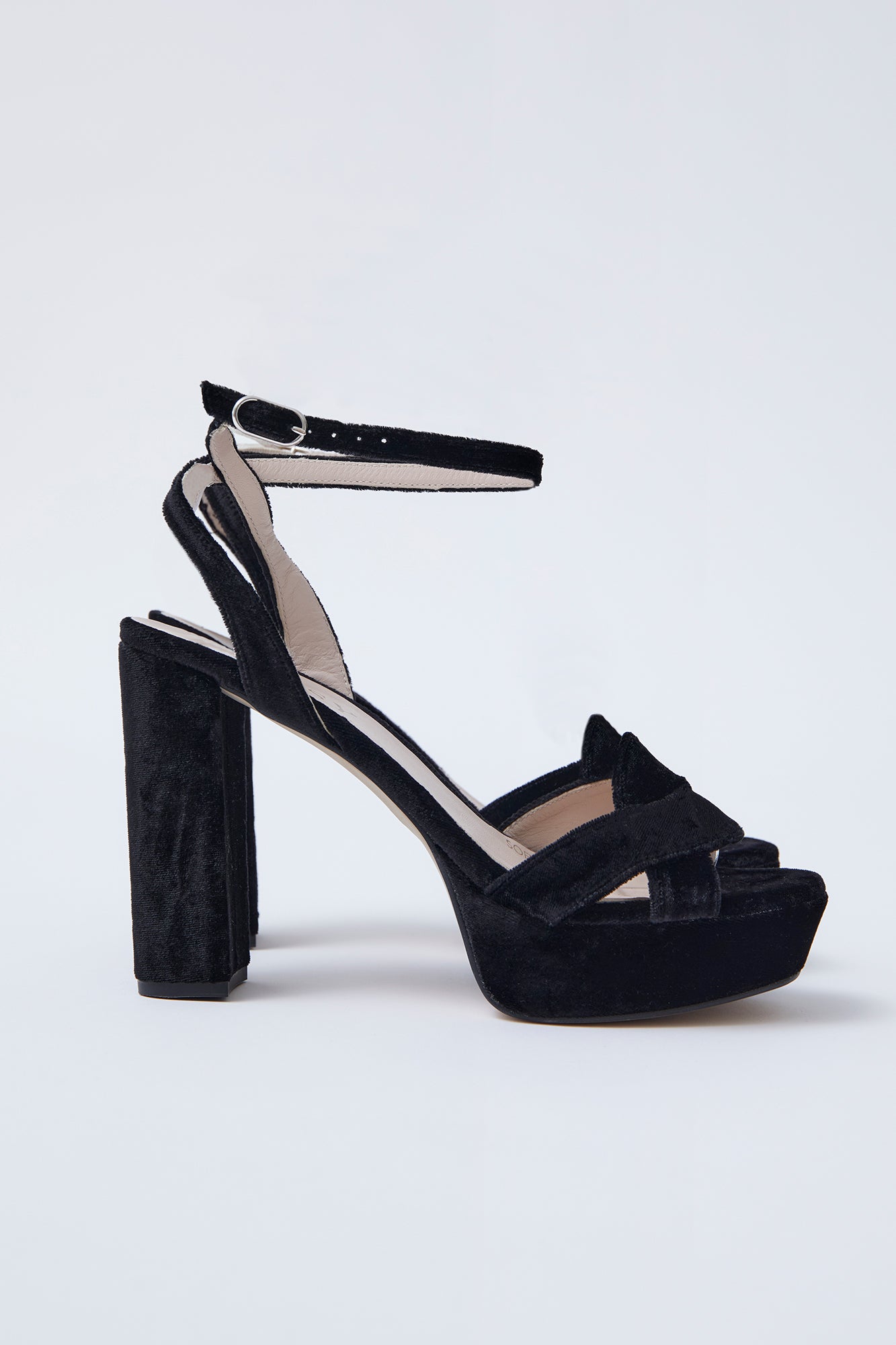 SANDALIAS PLATAFORMANEGRO 