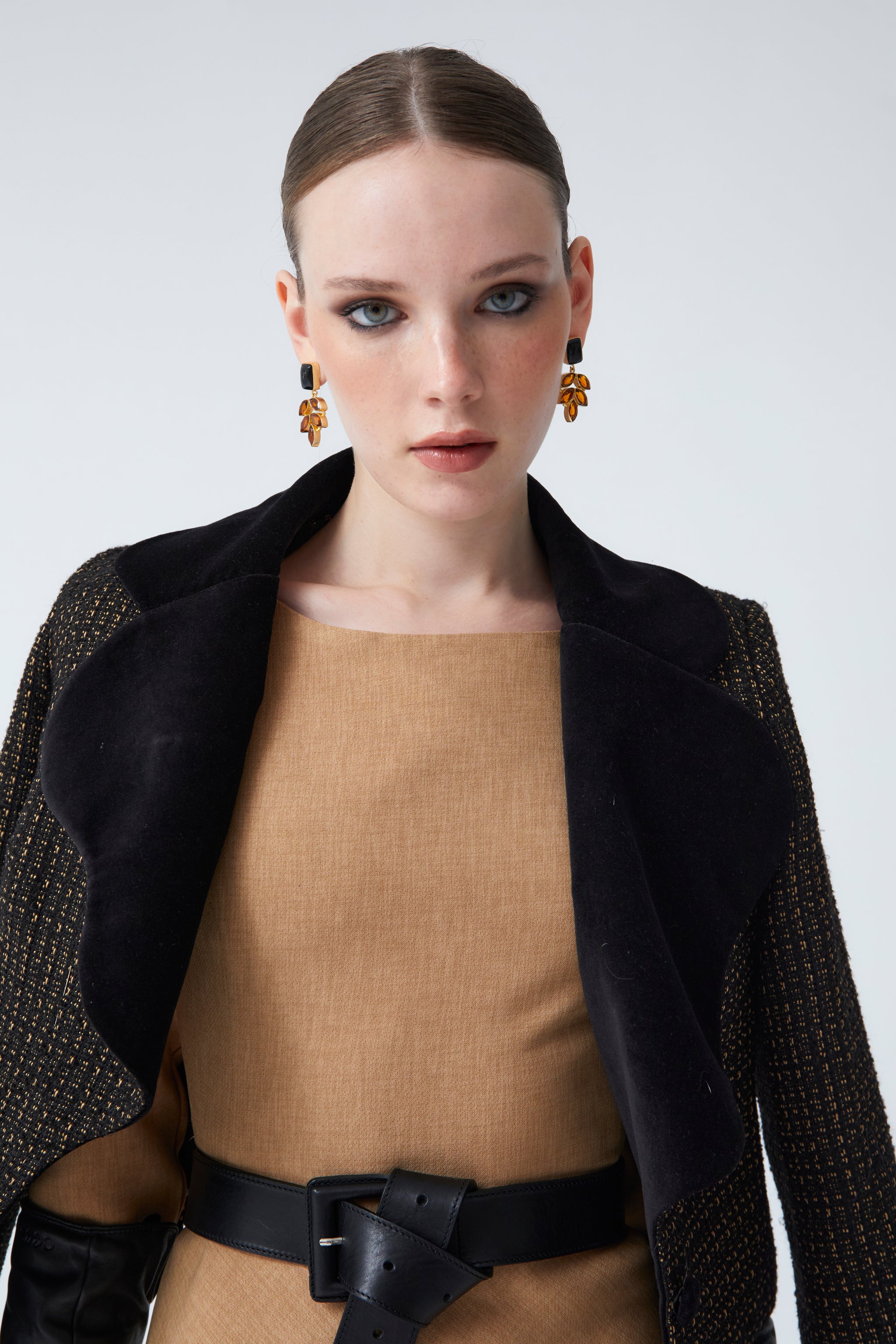 RIONA BLACK JACKET