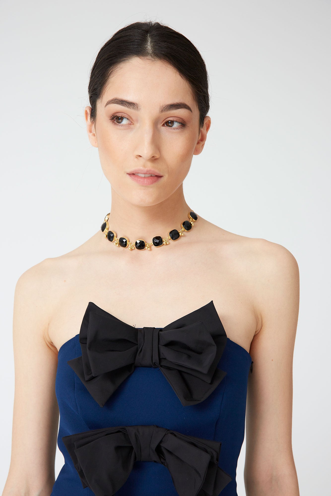 MONO GABRIELA MARINO