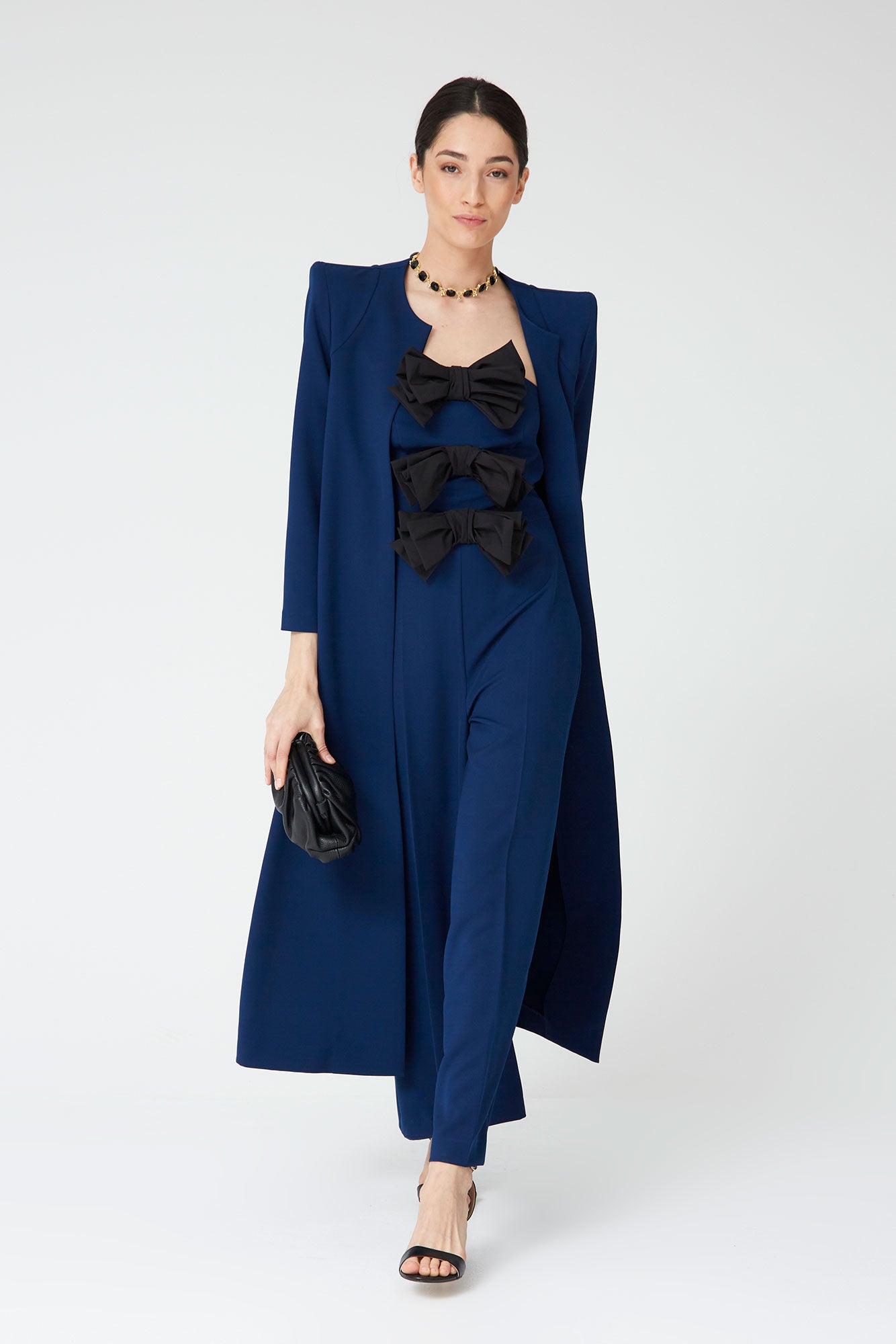 MONO GABRIELA MARINO