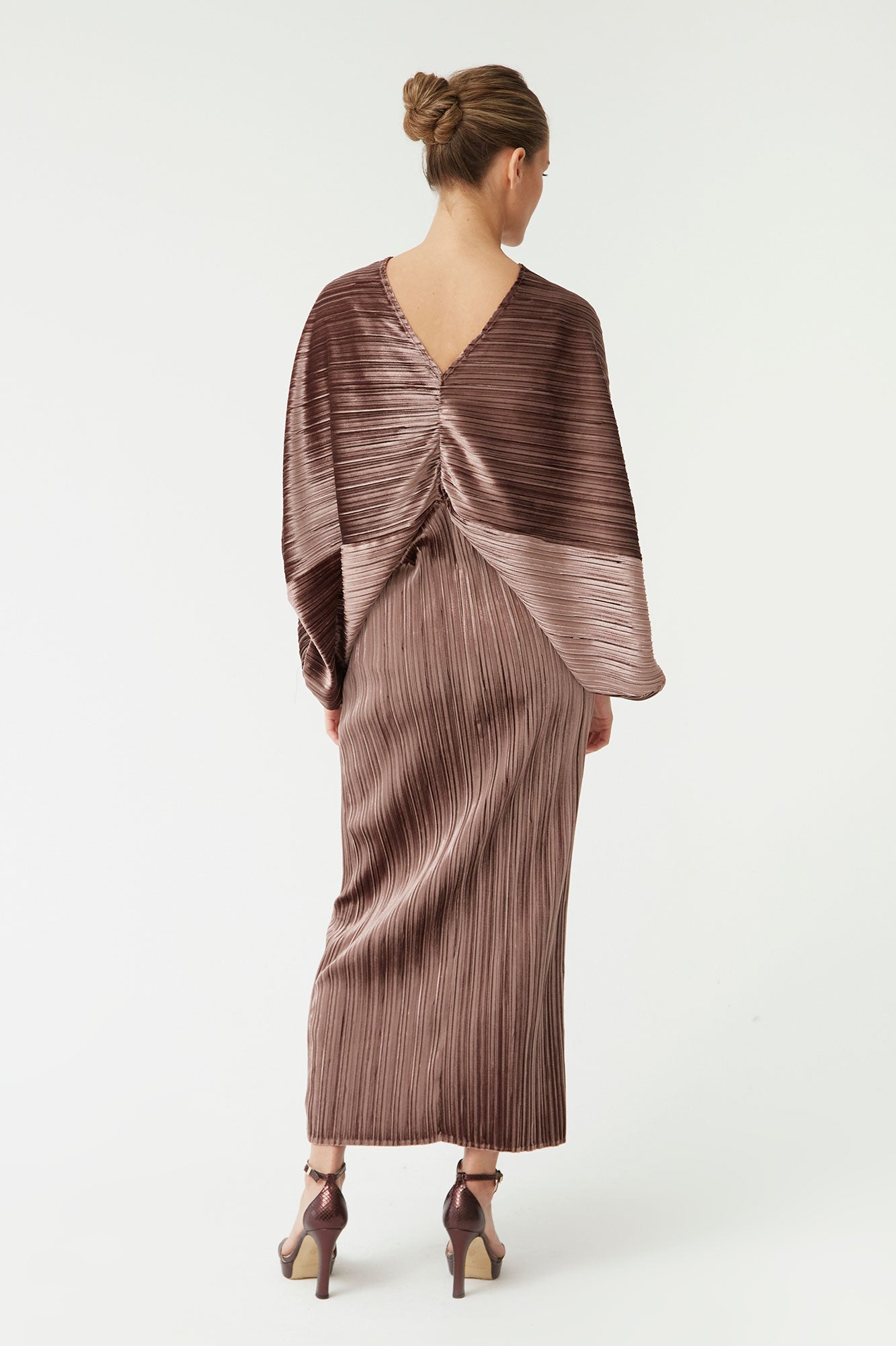VESTIDO MUSA MARRON