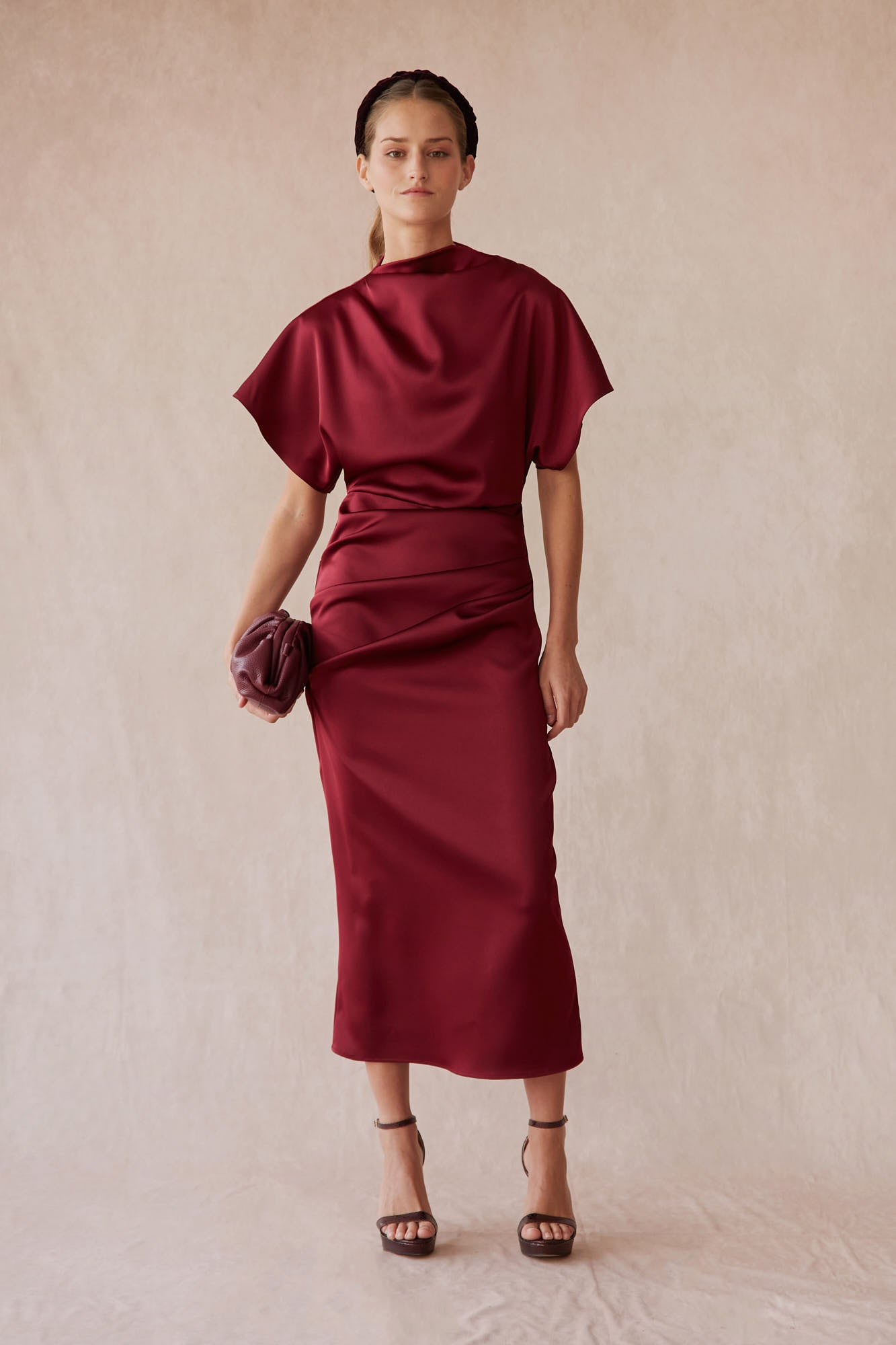 VESTIDO ALBA GRANATE