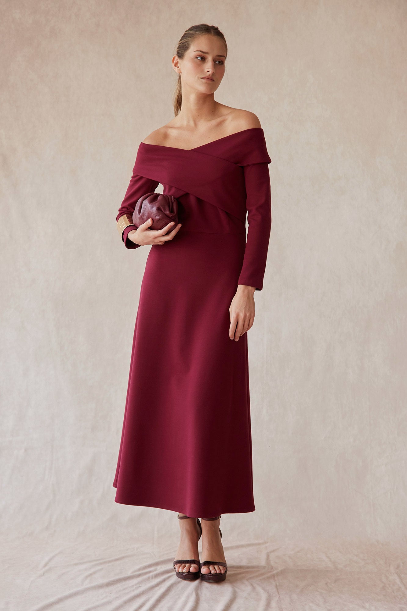 VESTIDO LORIA BURDEOS