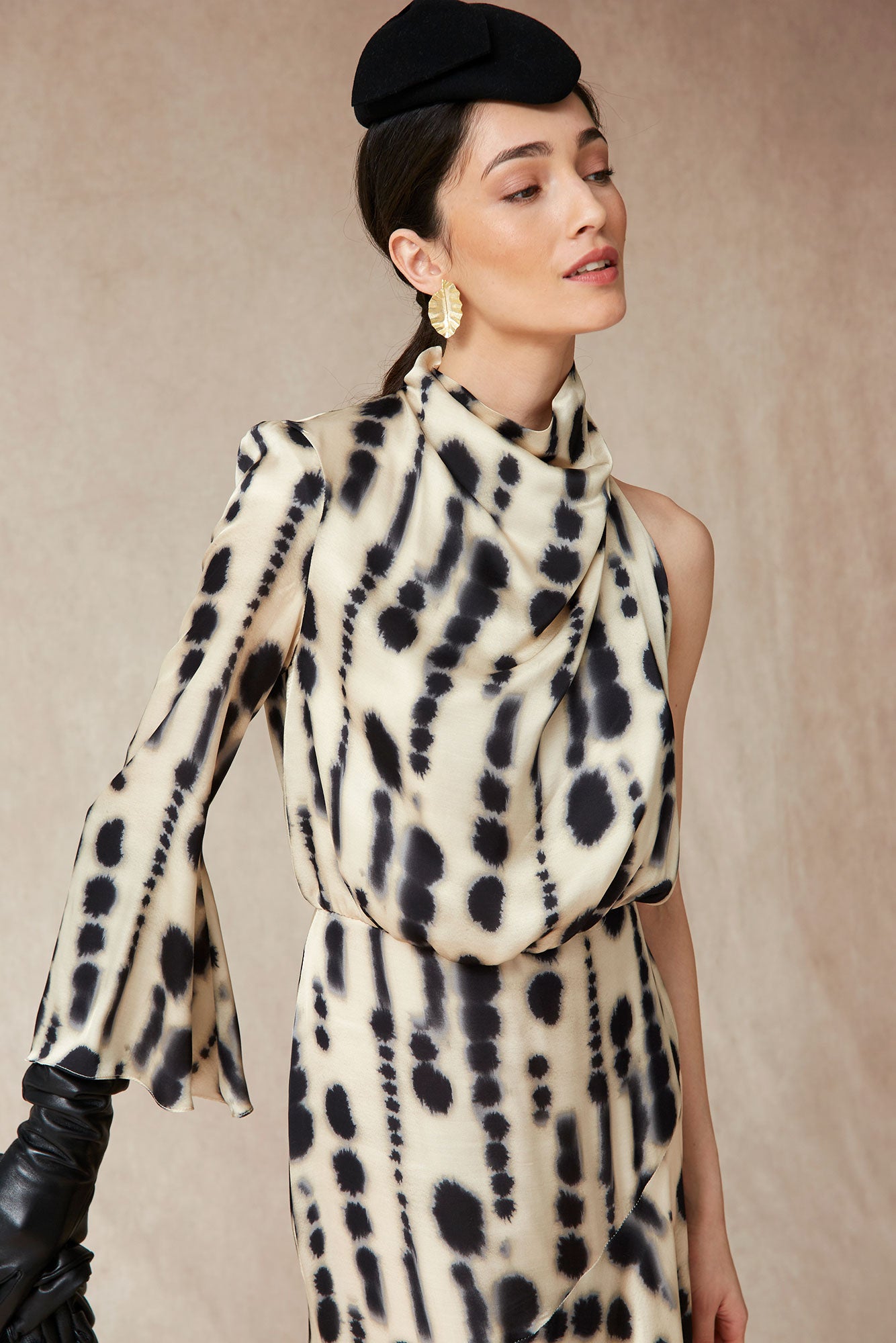 VESTIDO PENNY CRUDO/NEGRO