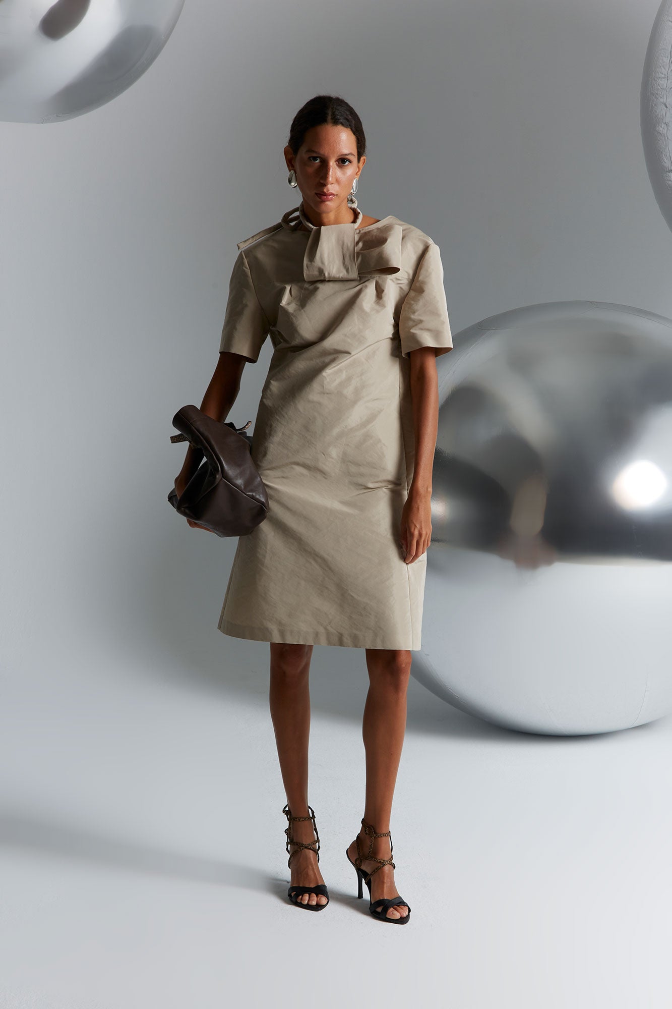 VESTIDO CMP.020 BEIGE