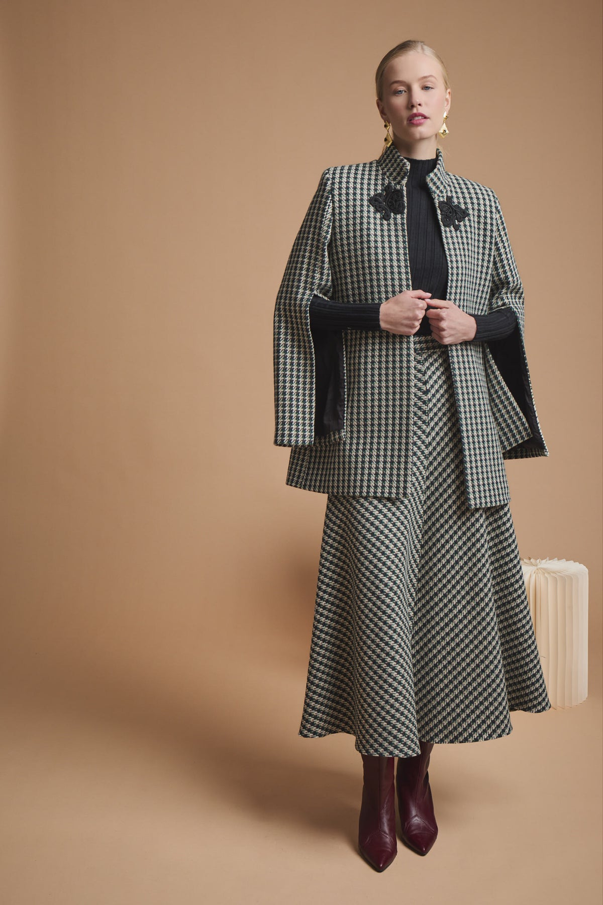 FALDA LUSITANO BEIGE