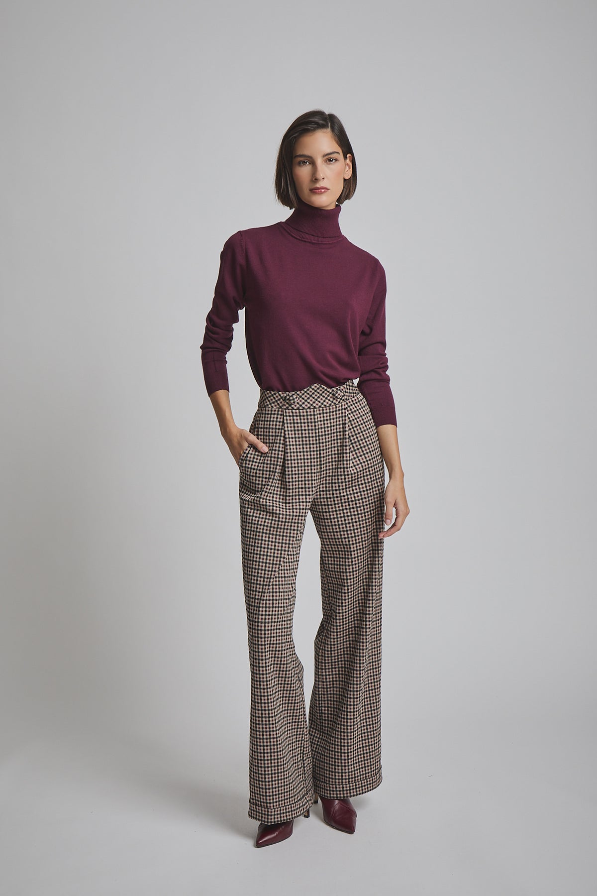 MAROON AIMAR TROUSERS
