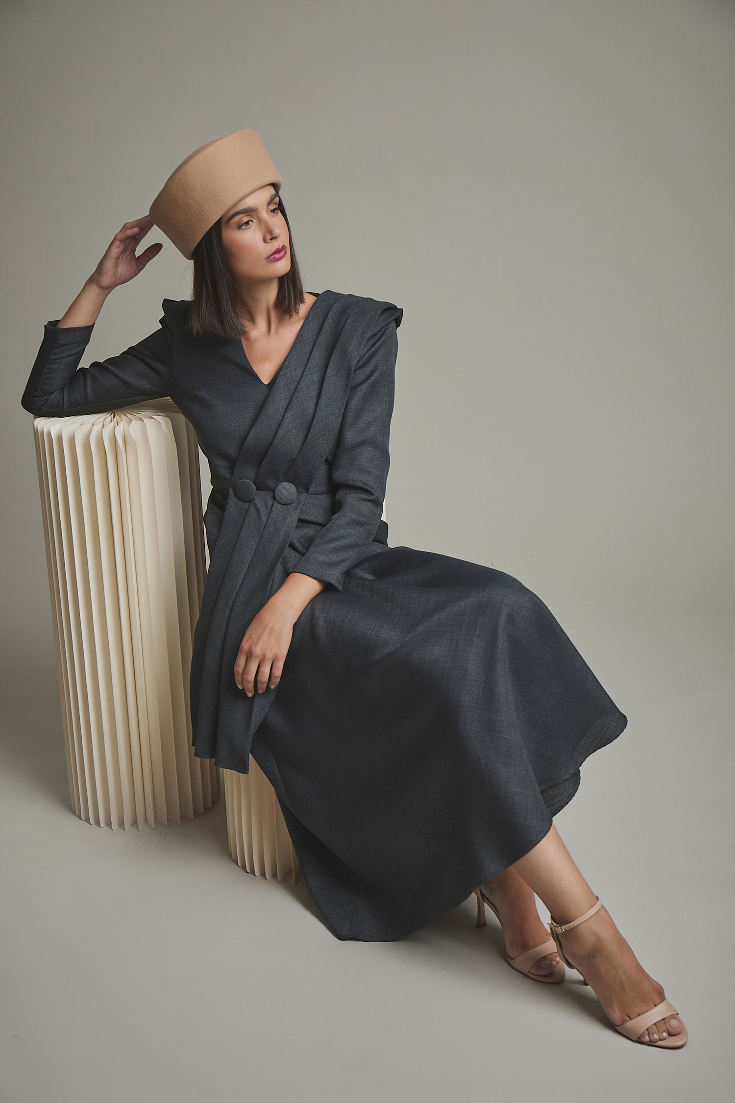 VESTIDO HORTENSIA GRIS