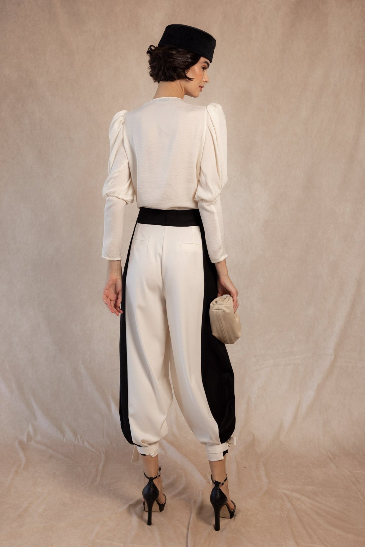 PANTALON ALVARITO BLANCO/NEGRO