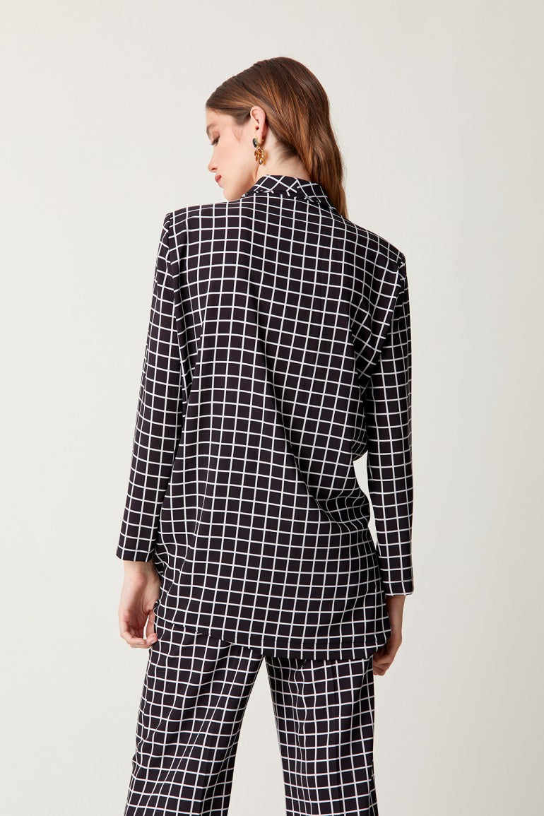 BLAZER NAOCUADROS NEGROS 