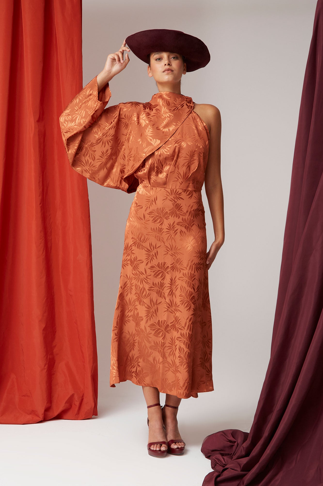 VESTIDO PAVLOVANARANJA 