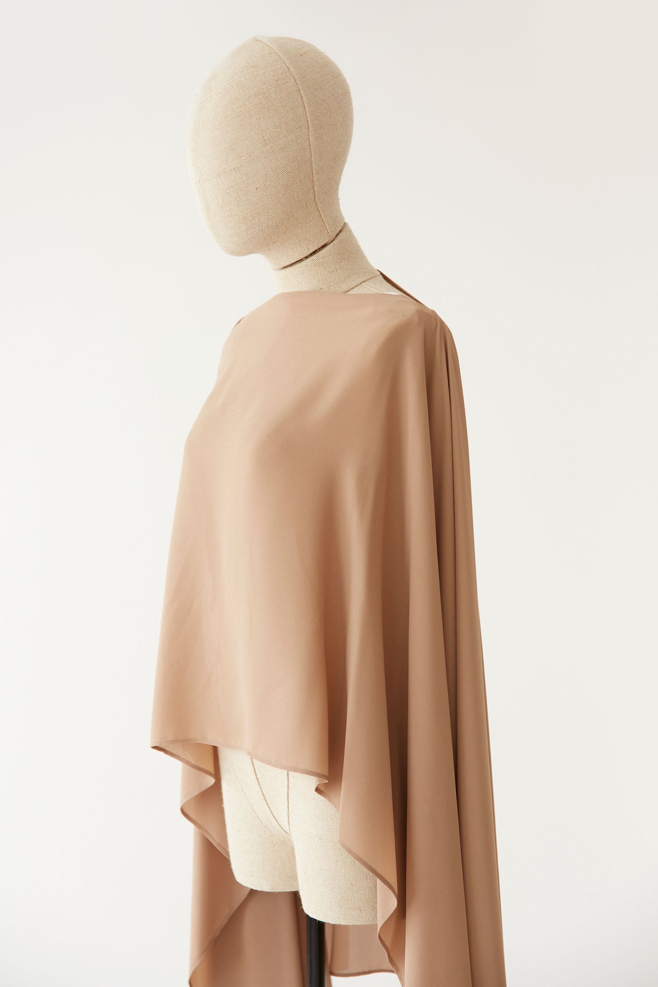 CAPA LAIABEIGE 
