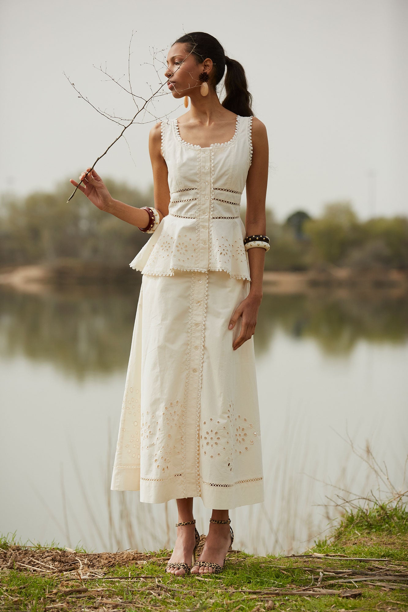 CONJUNTO SEREABLANCO 