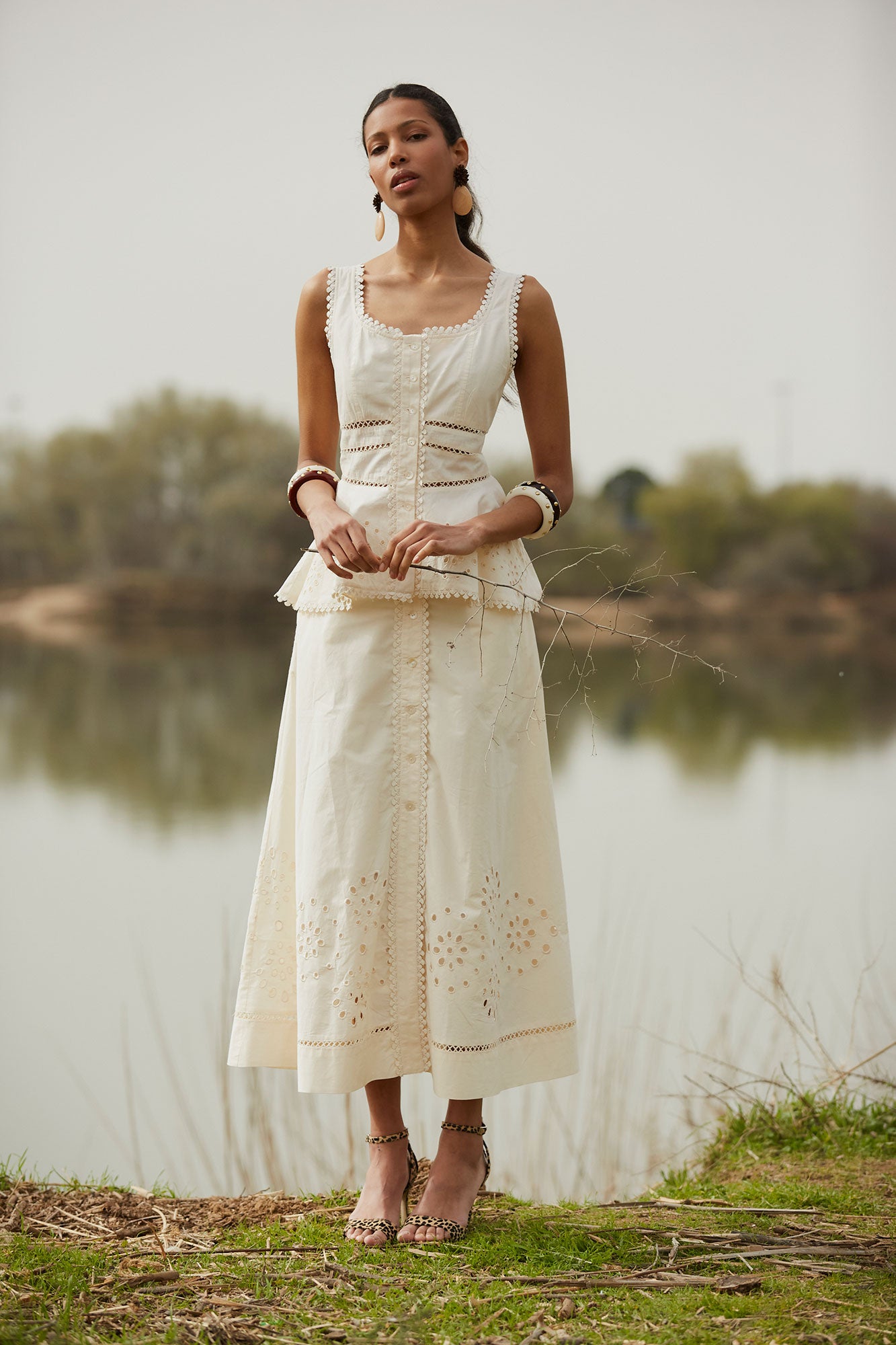 CONJUNTO SEREABLANCO 