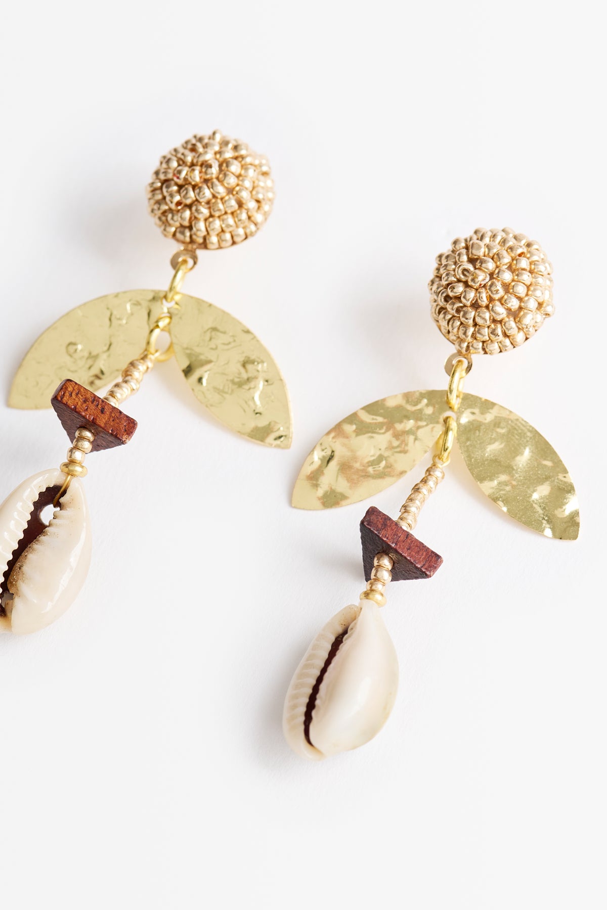 PENDIENTES CALYPSODORADO 