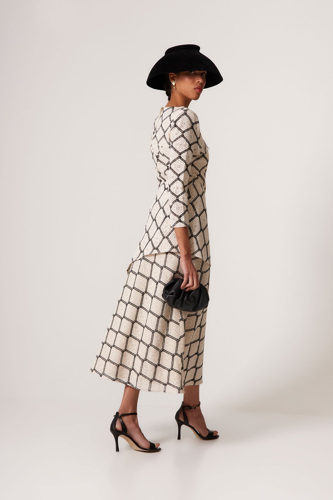 FALDA NIL CROCHCRUDO 