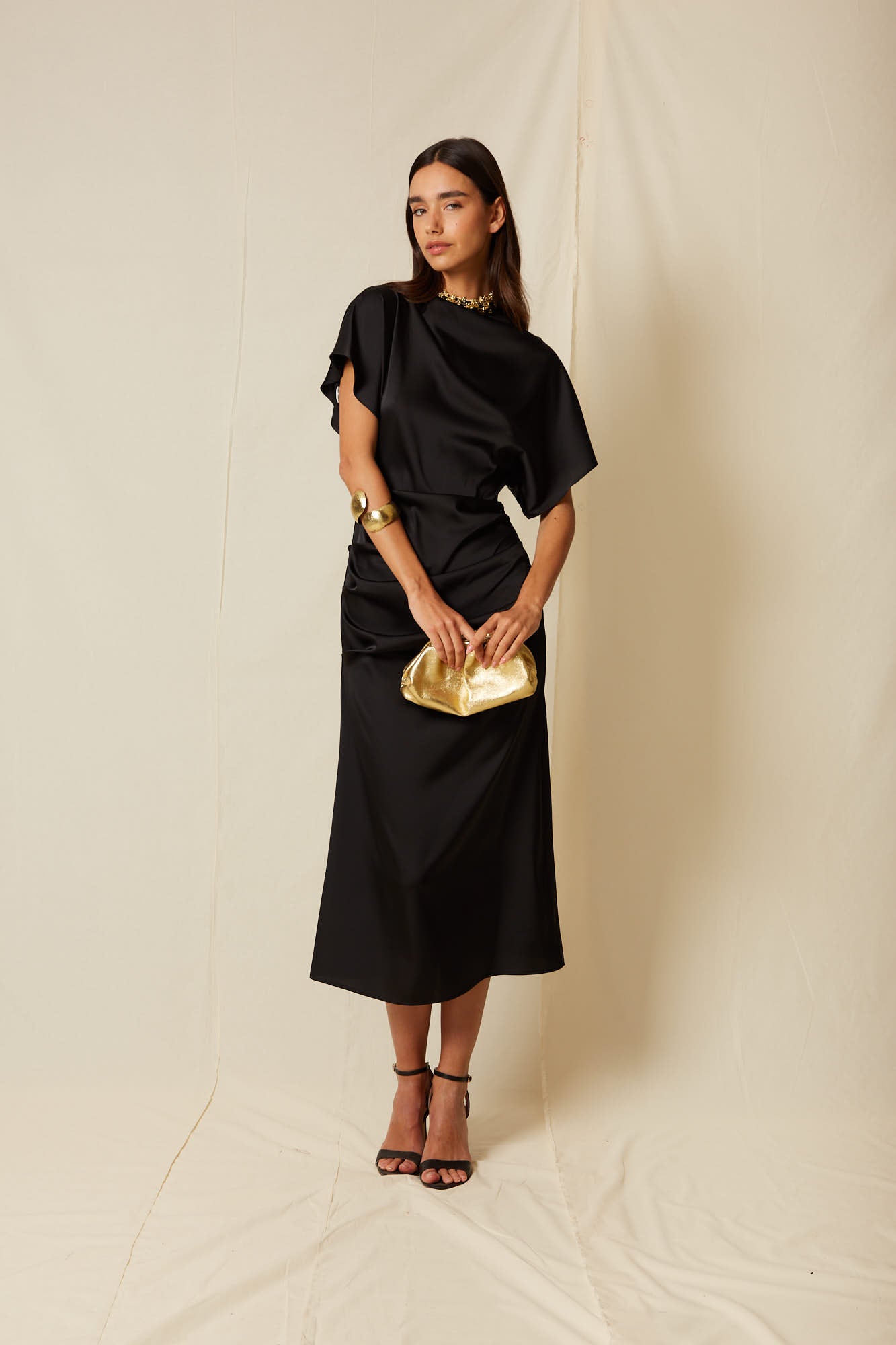 VESTIDO ALBANEGRO 