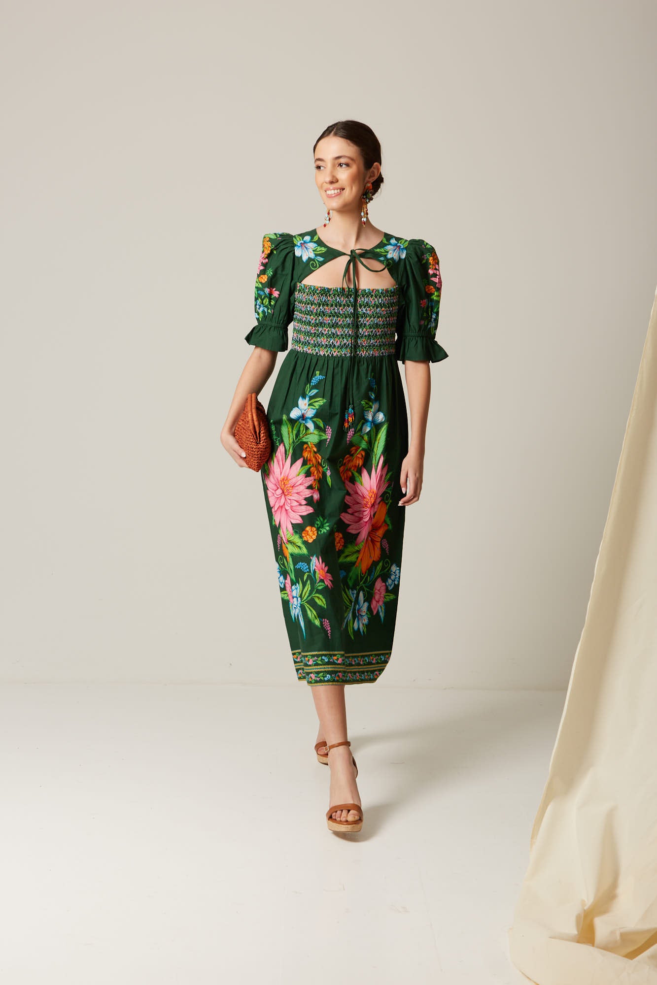 VESTIDO AENORVERDE 