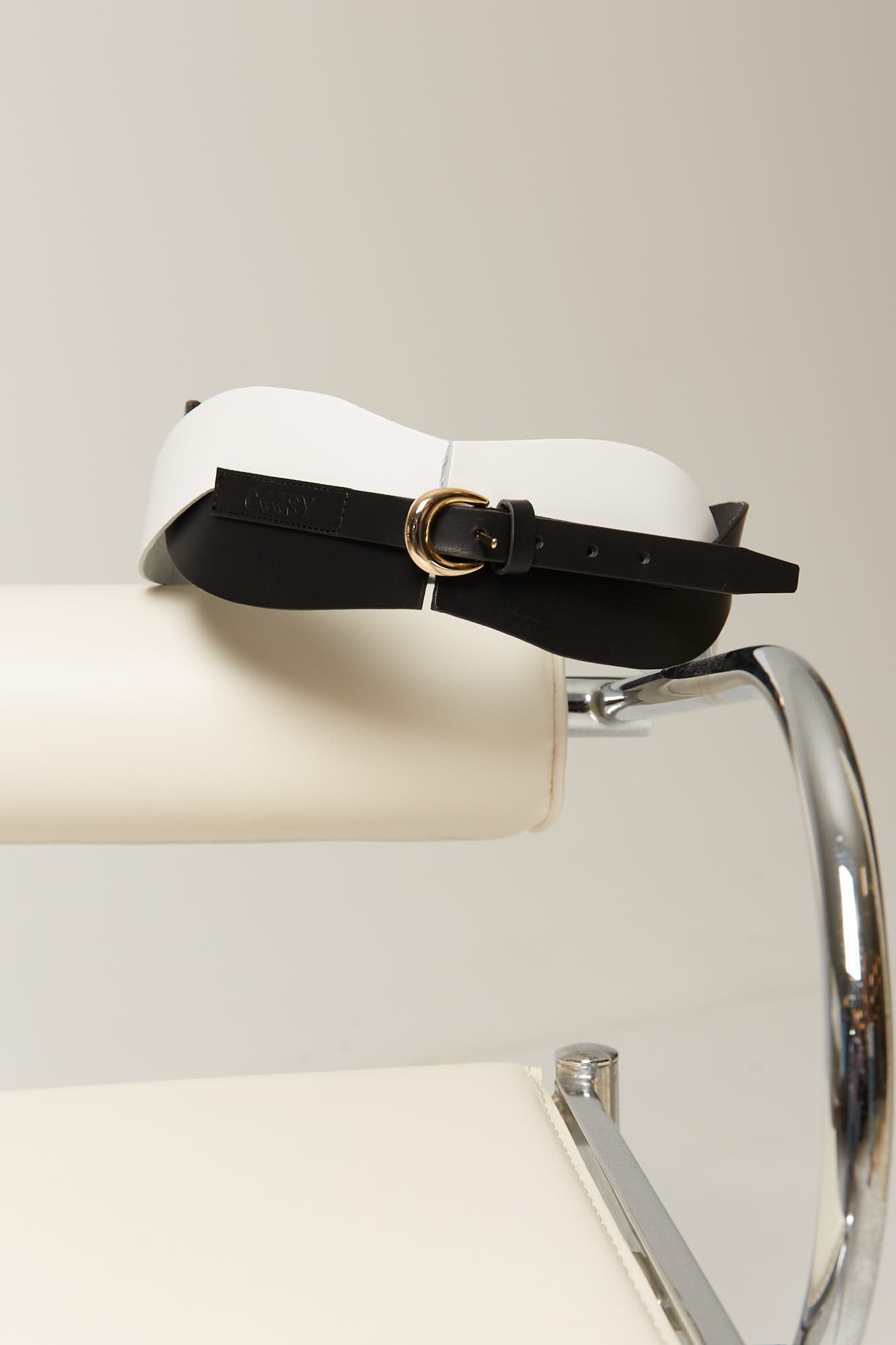 CINTURON TRIBECABLANCO 