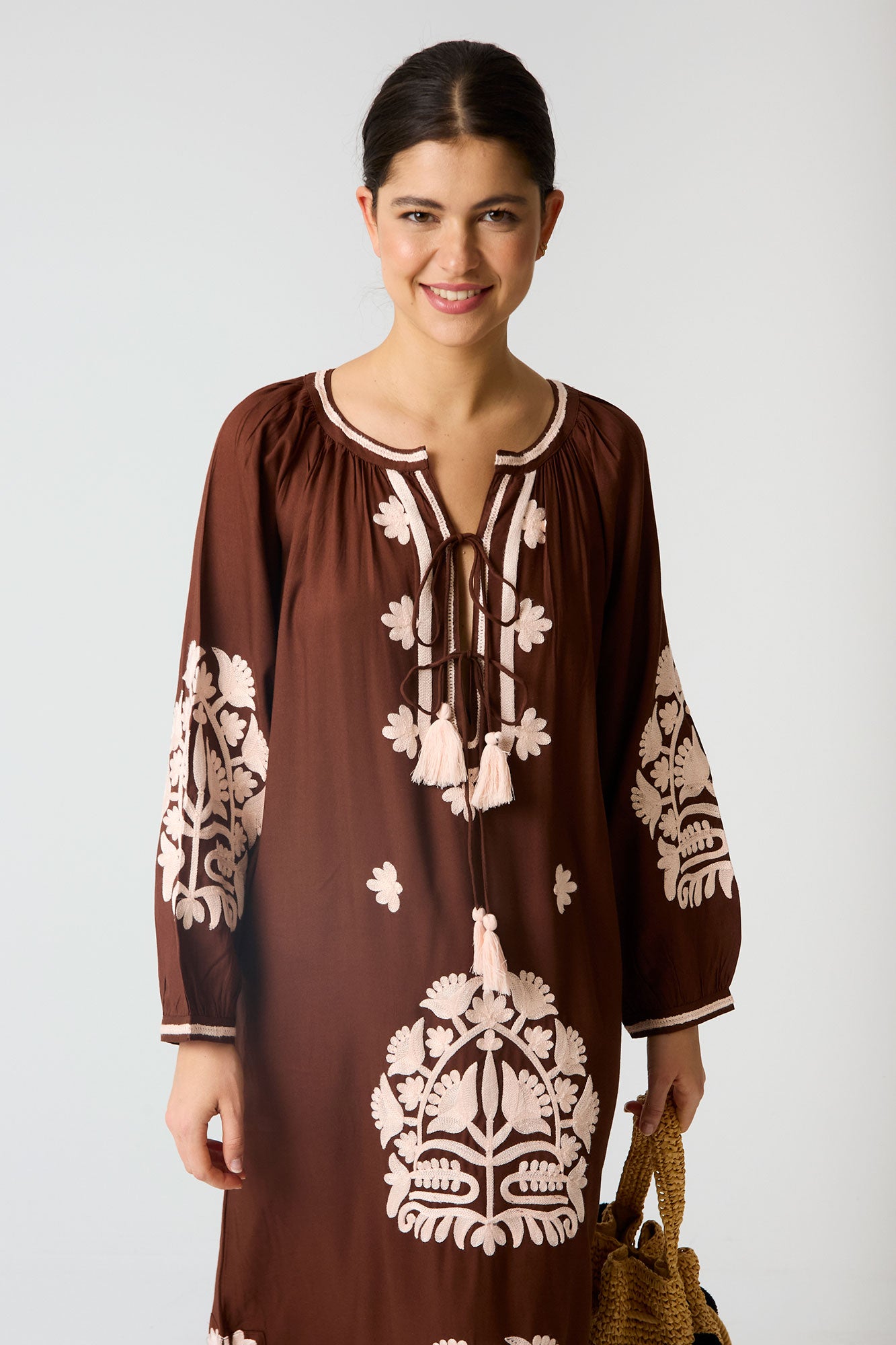 KAFTAN SAHARABEIGE Y NEGRO 