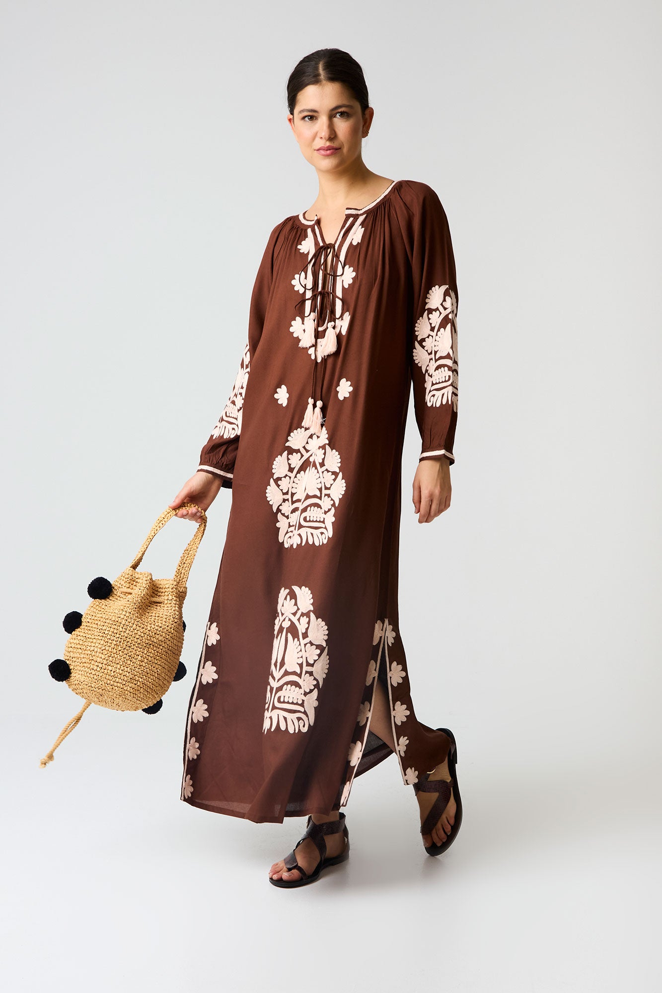 KAFTAN SAHARABEIGE Y NEGRO 