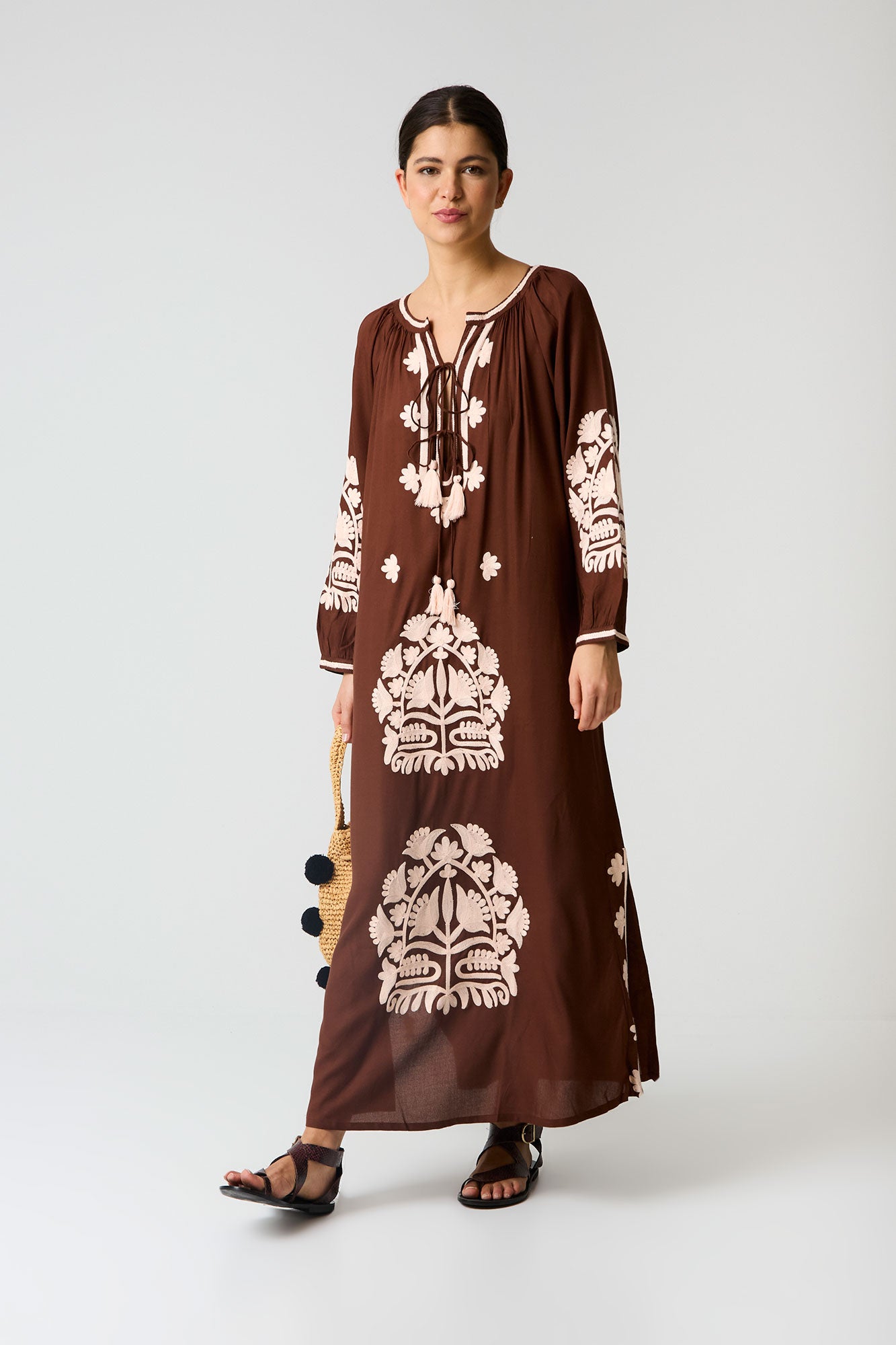 KAFTAN SAHARABEIGE Y NEGRO 