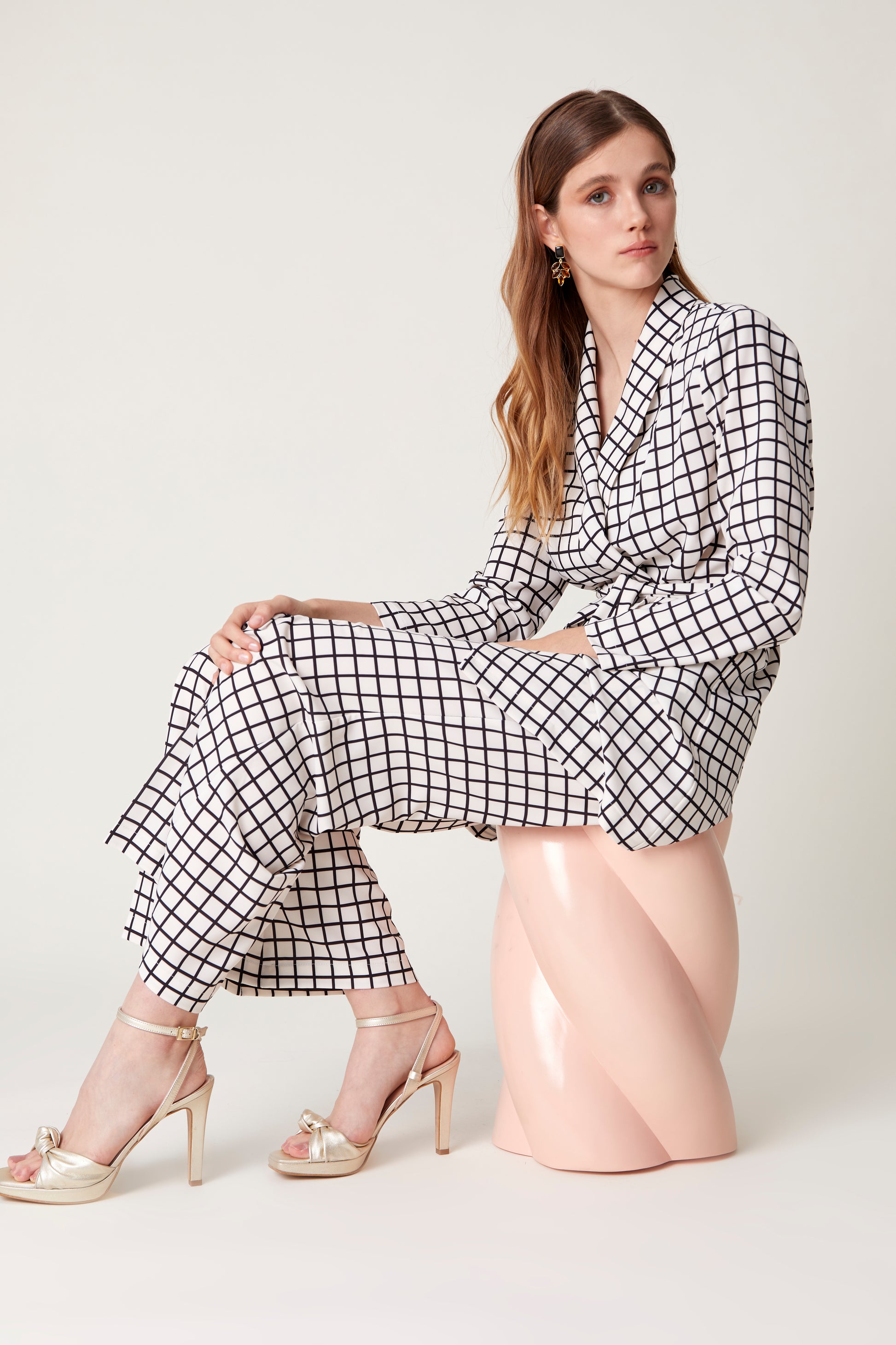 BLAZER NAOCUADROS BLANCOS 