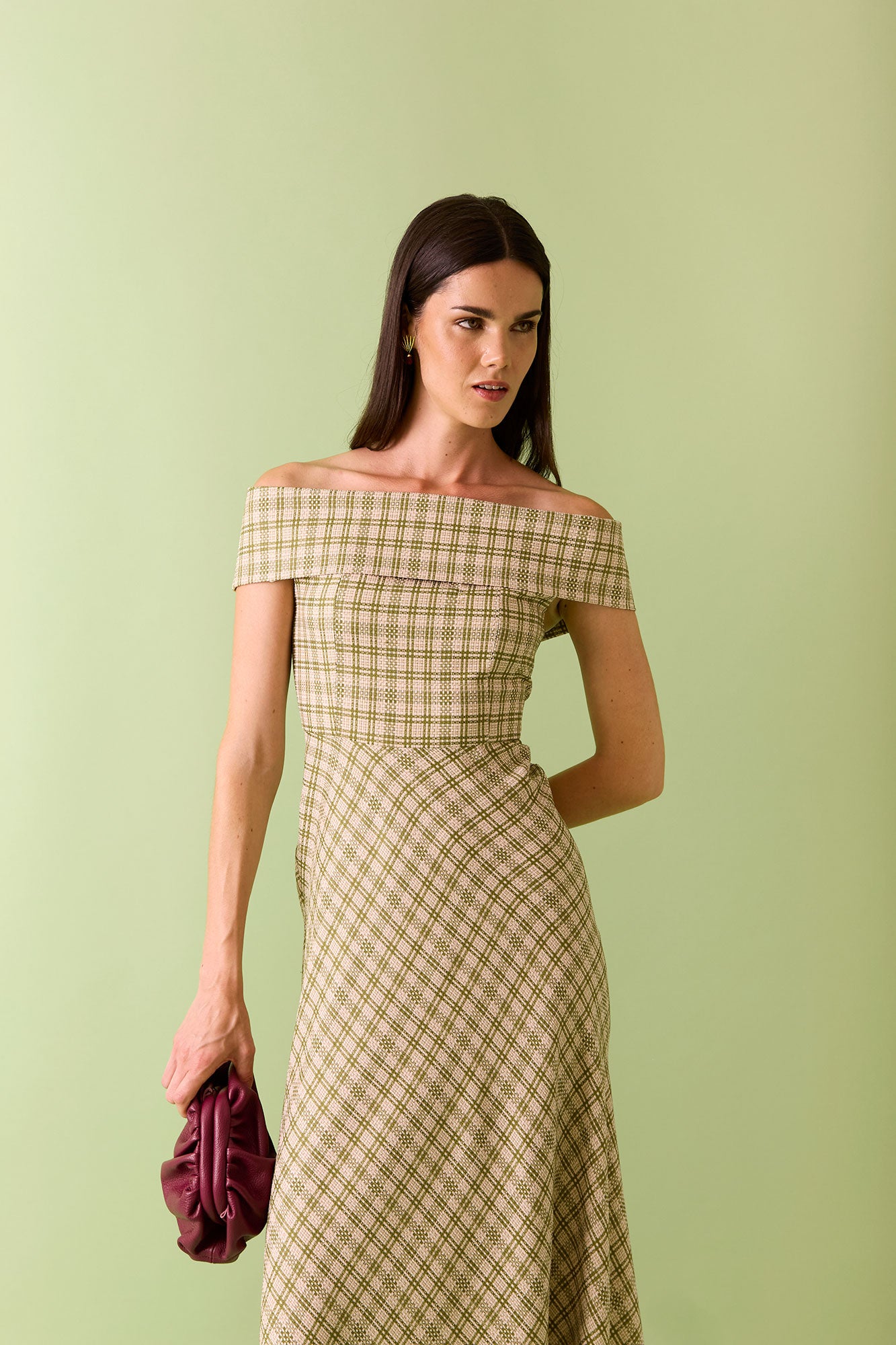 VESTIDO HIRUSTAVERDE 