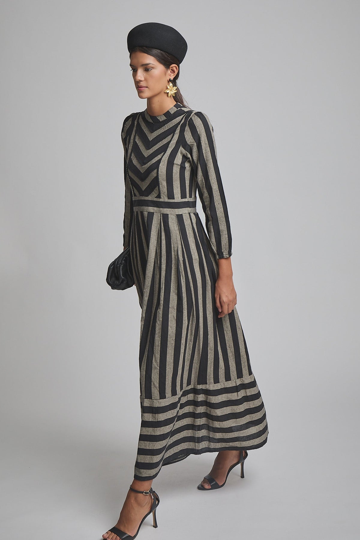 VESTIDO ABELIARAYAS 