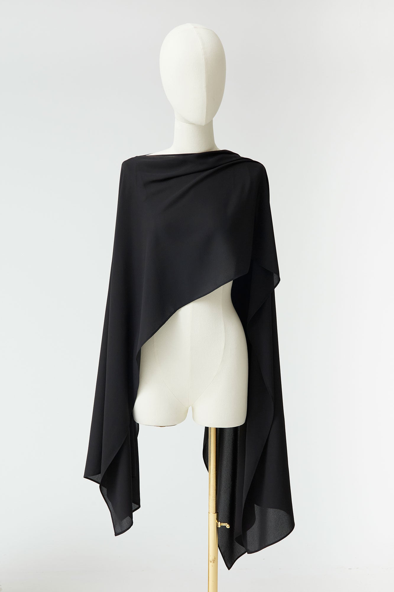 GABINA BLACK CAPE