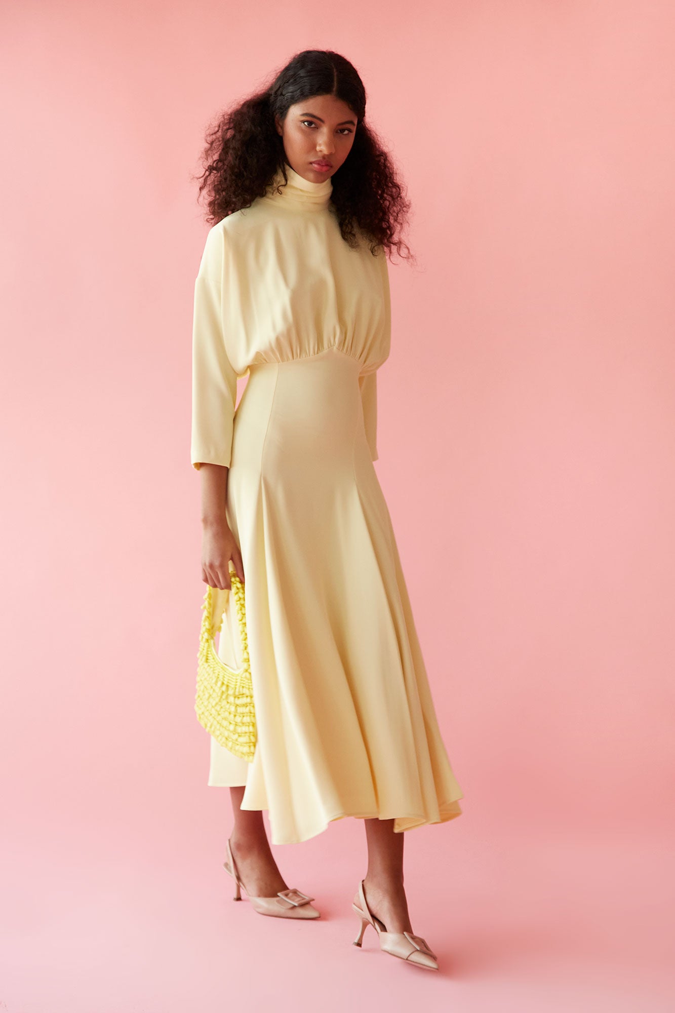 ROBE JAUNE SANTINA