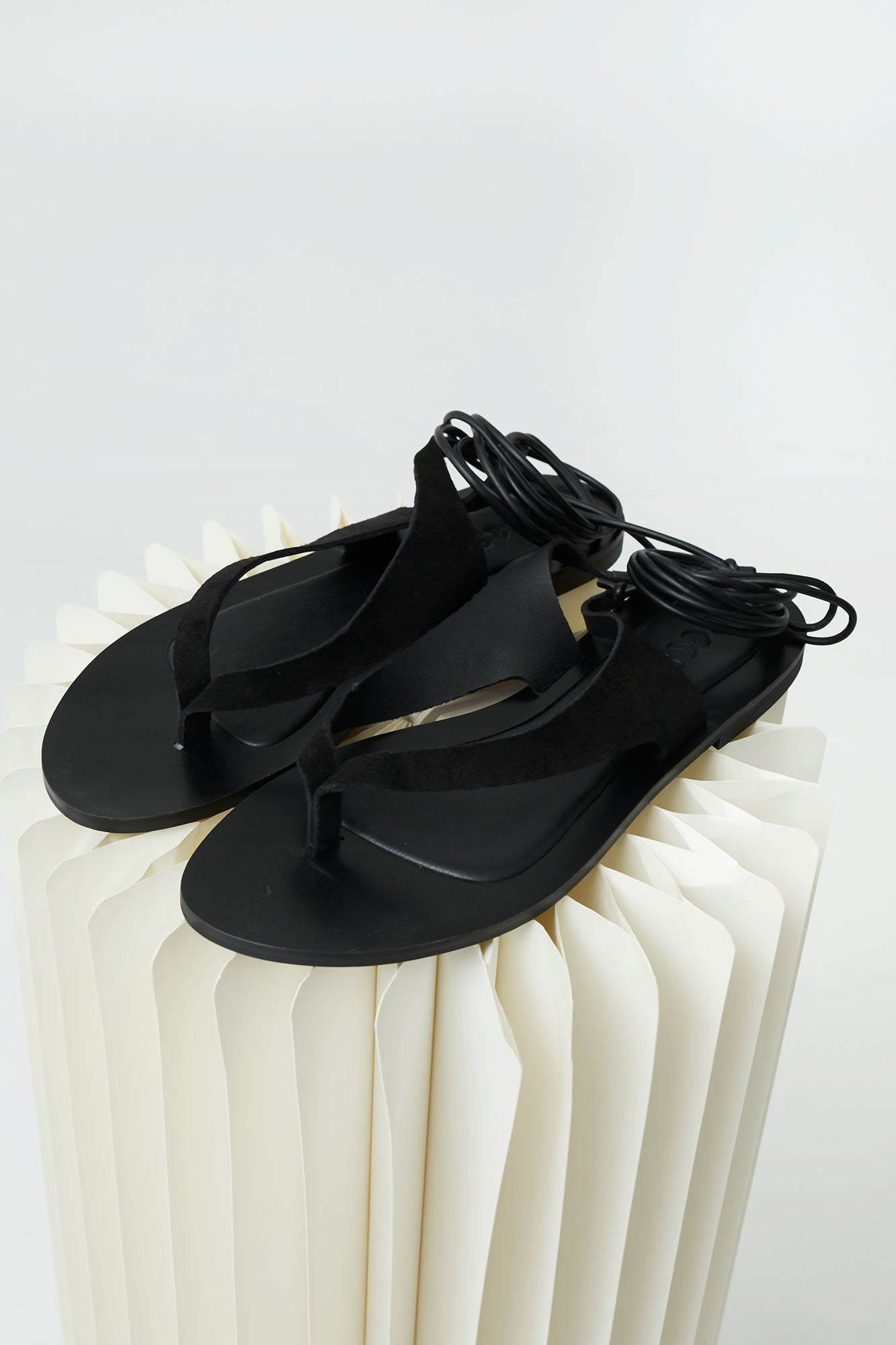 SANDALIAS TRENZA NEGRO