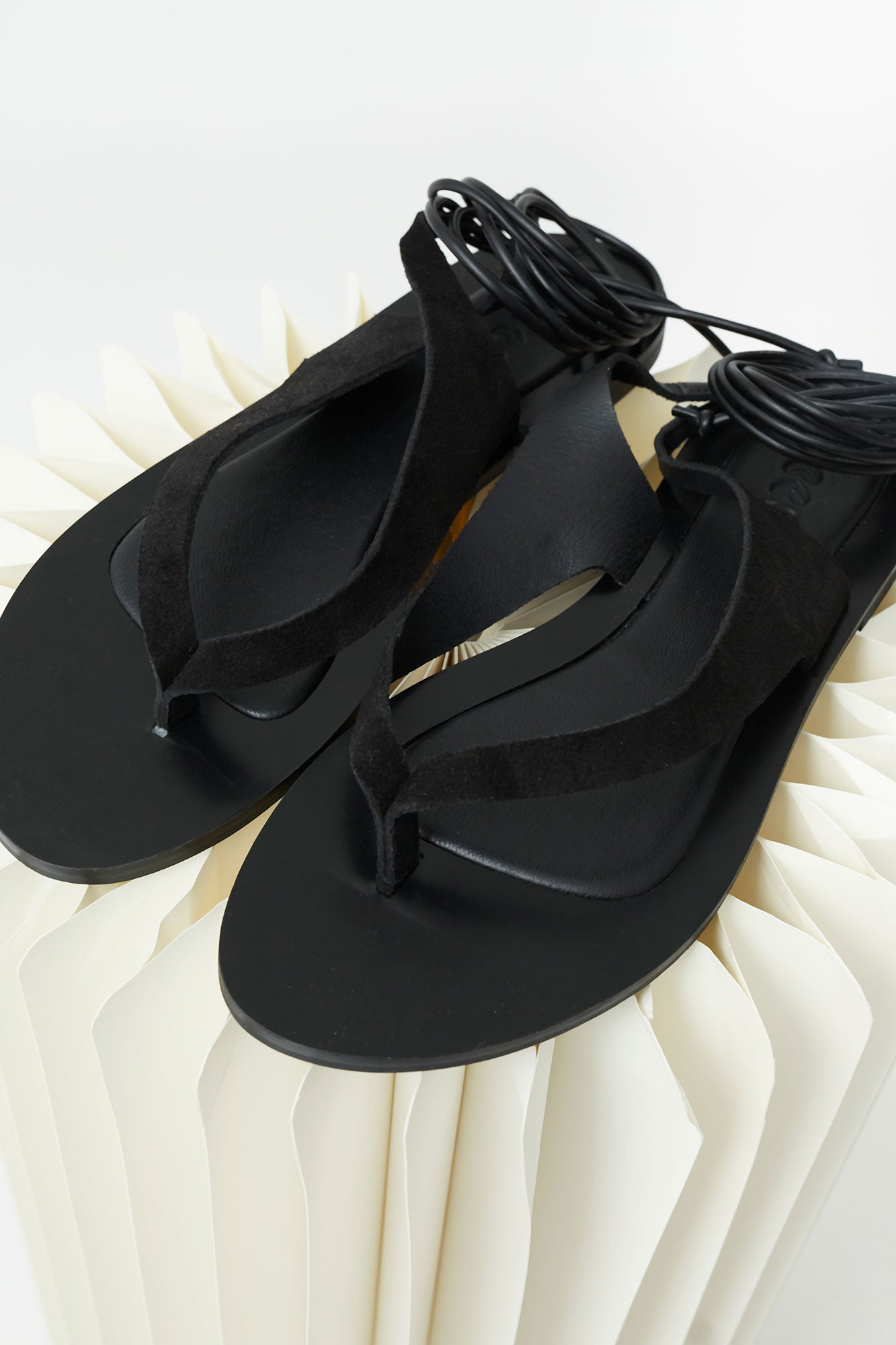 SANDALIAS TRENZA NEGRO