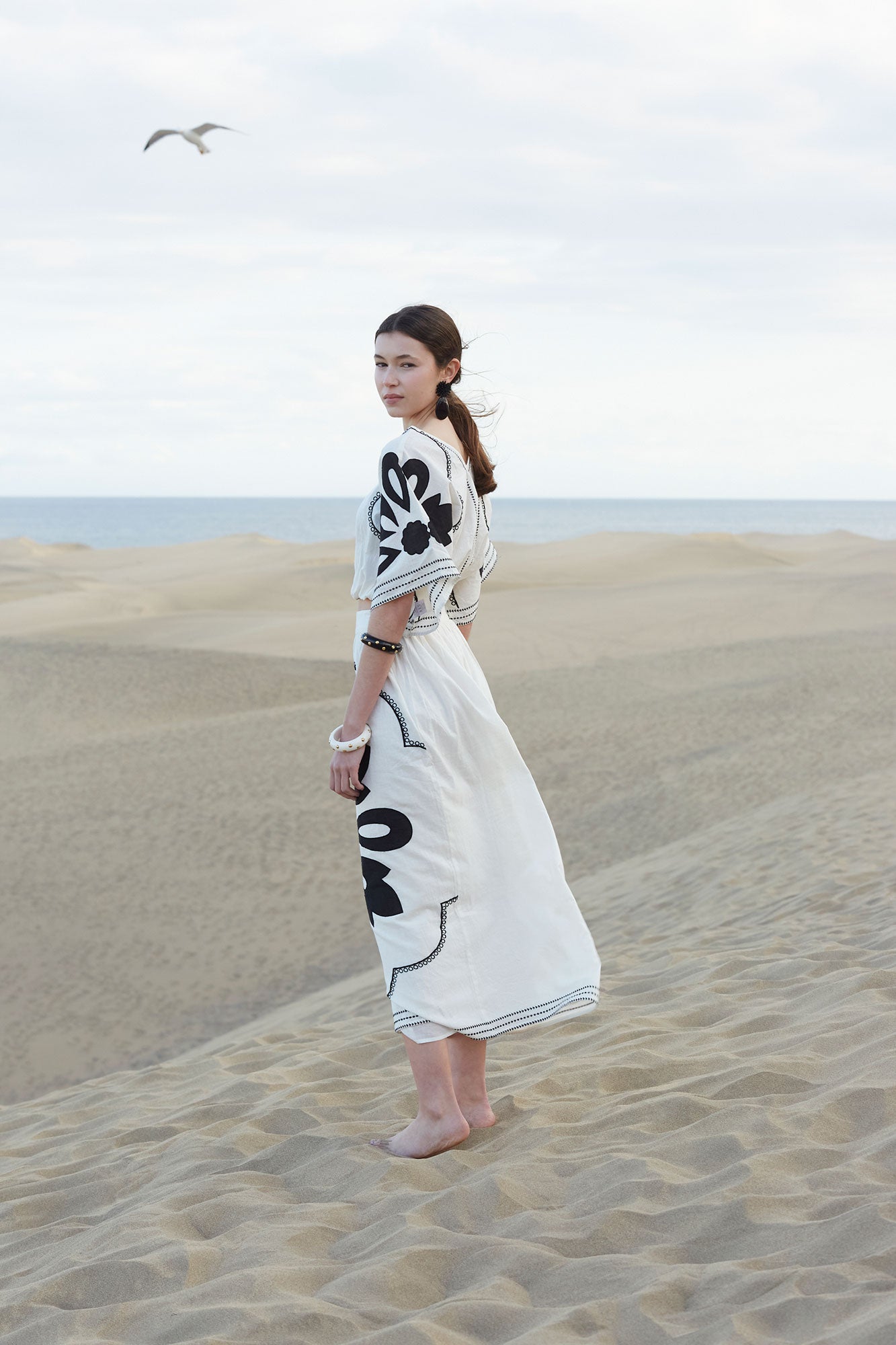 SIDONIE BLACK/WHITE SET