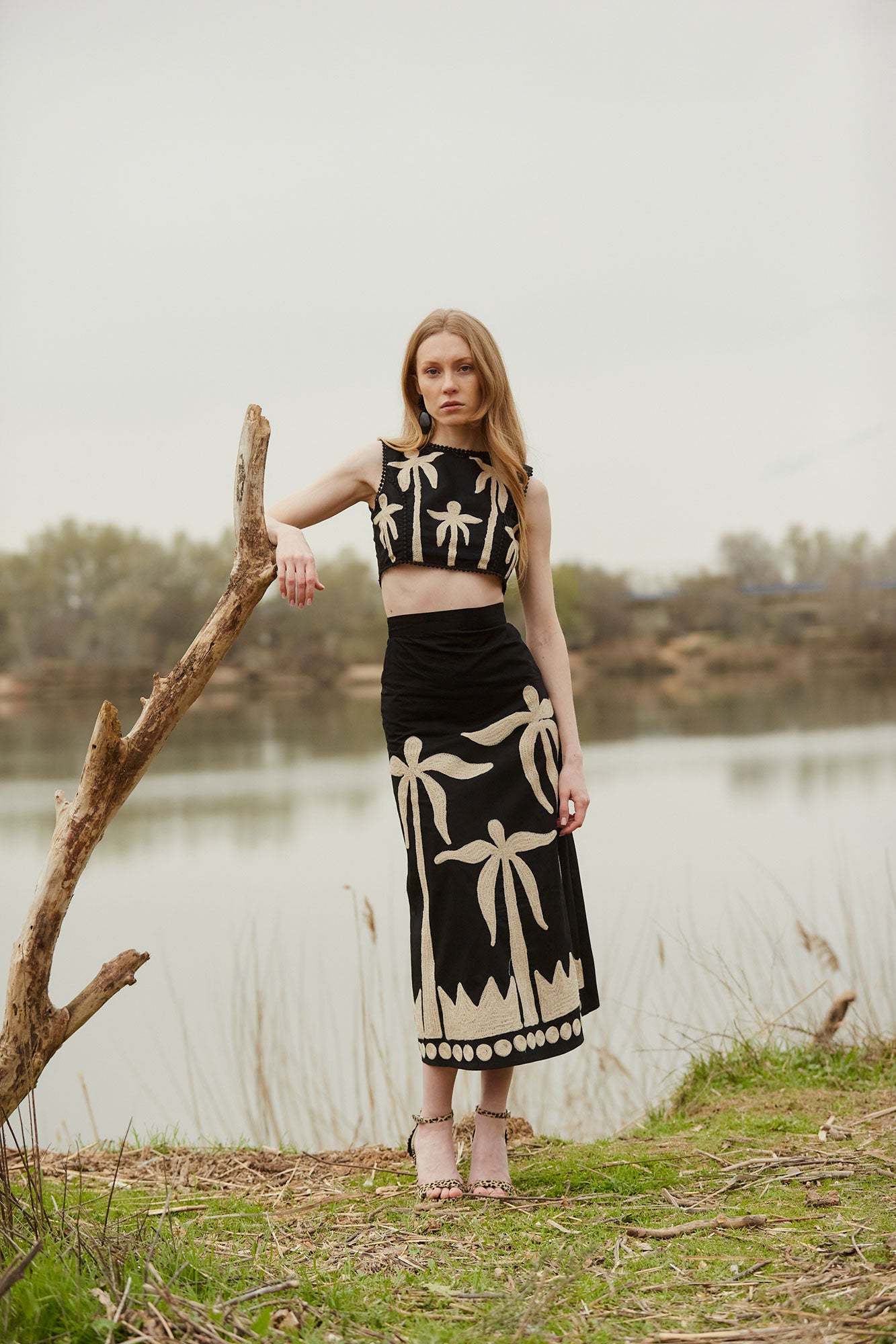 CONJUNTO DALIAS NEGRO