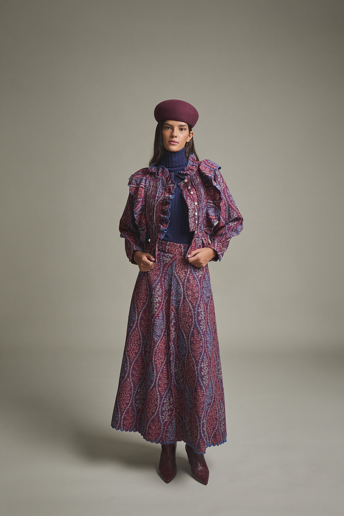 FALDA EMA MORADO