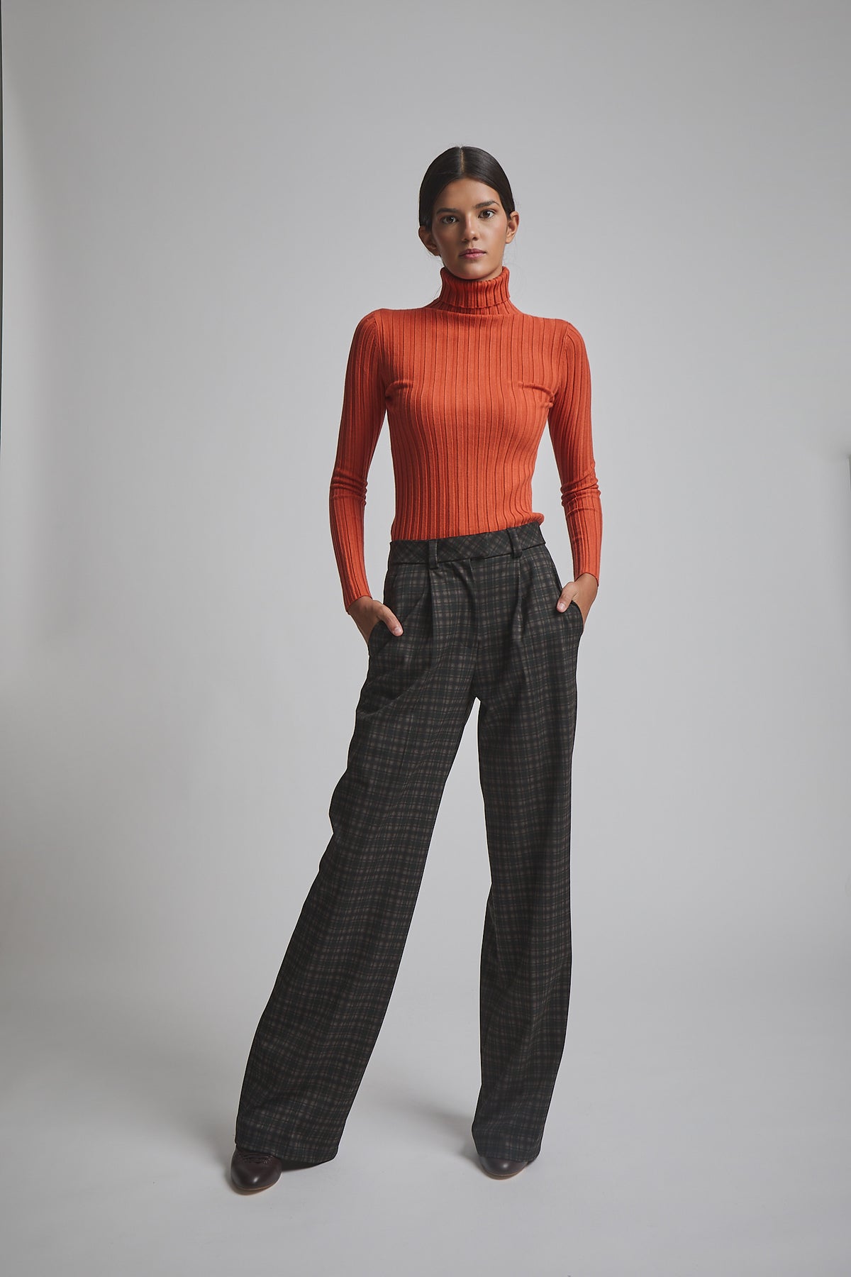 PANTALON BOREO NEGRO