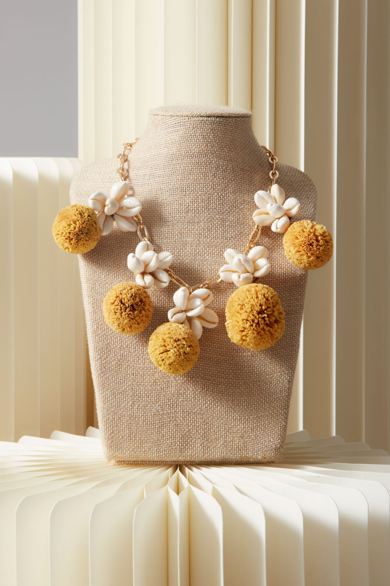 COLLAR OFELIA AMARILLO